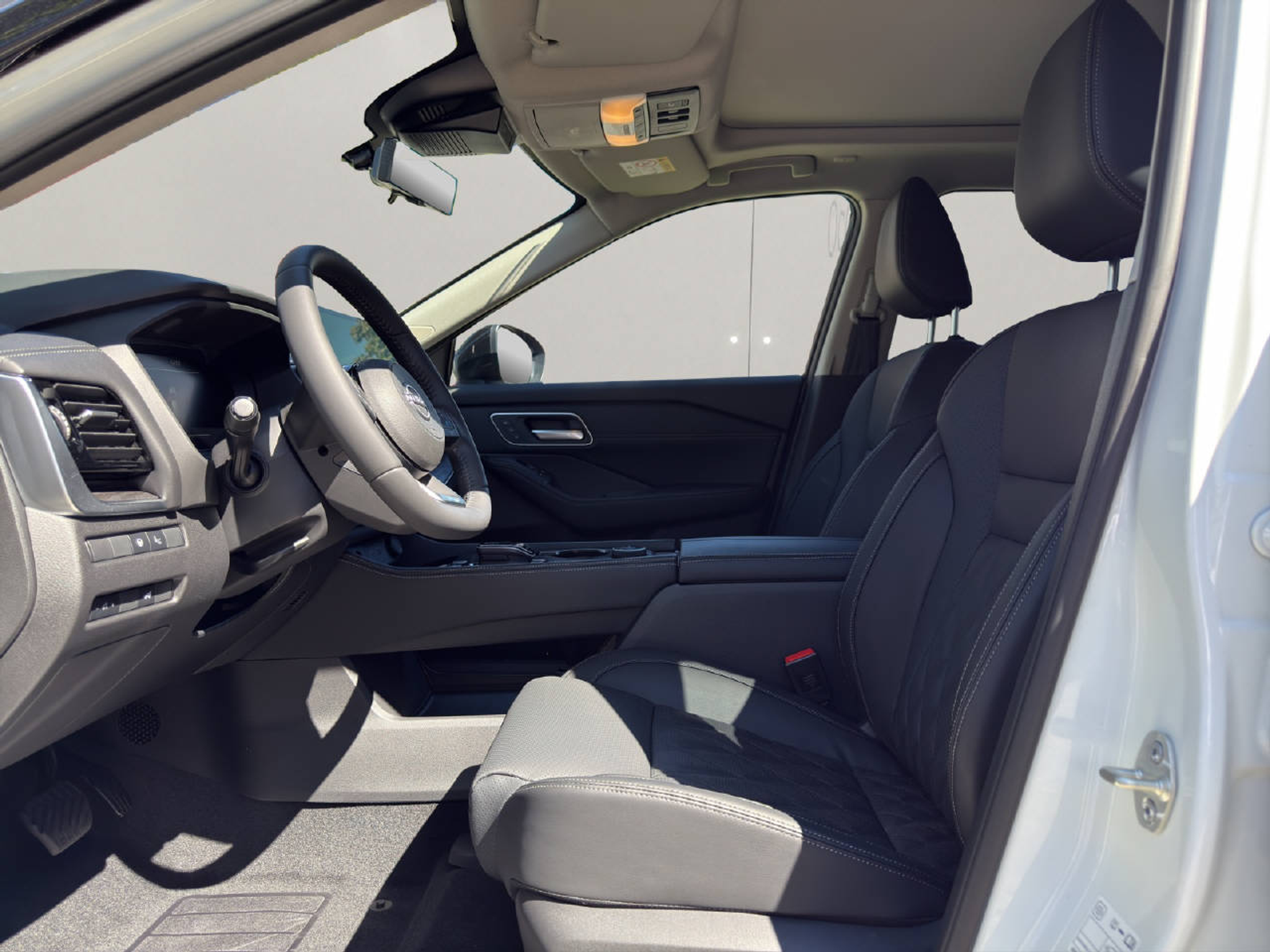 listing desktop thumbnail image 5