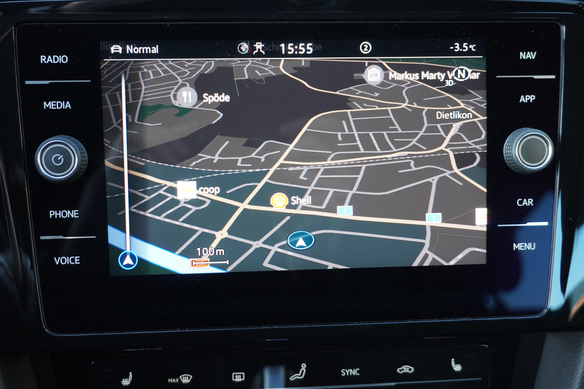 listing desktop thumbnail image 15