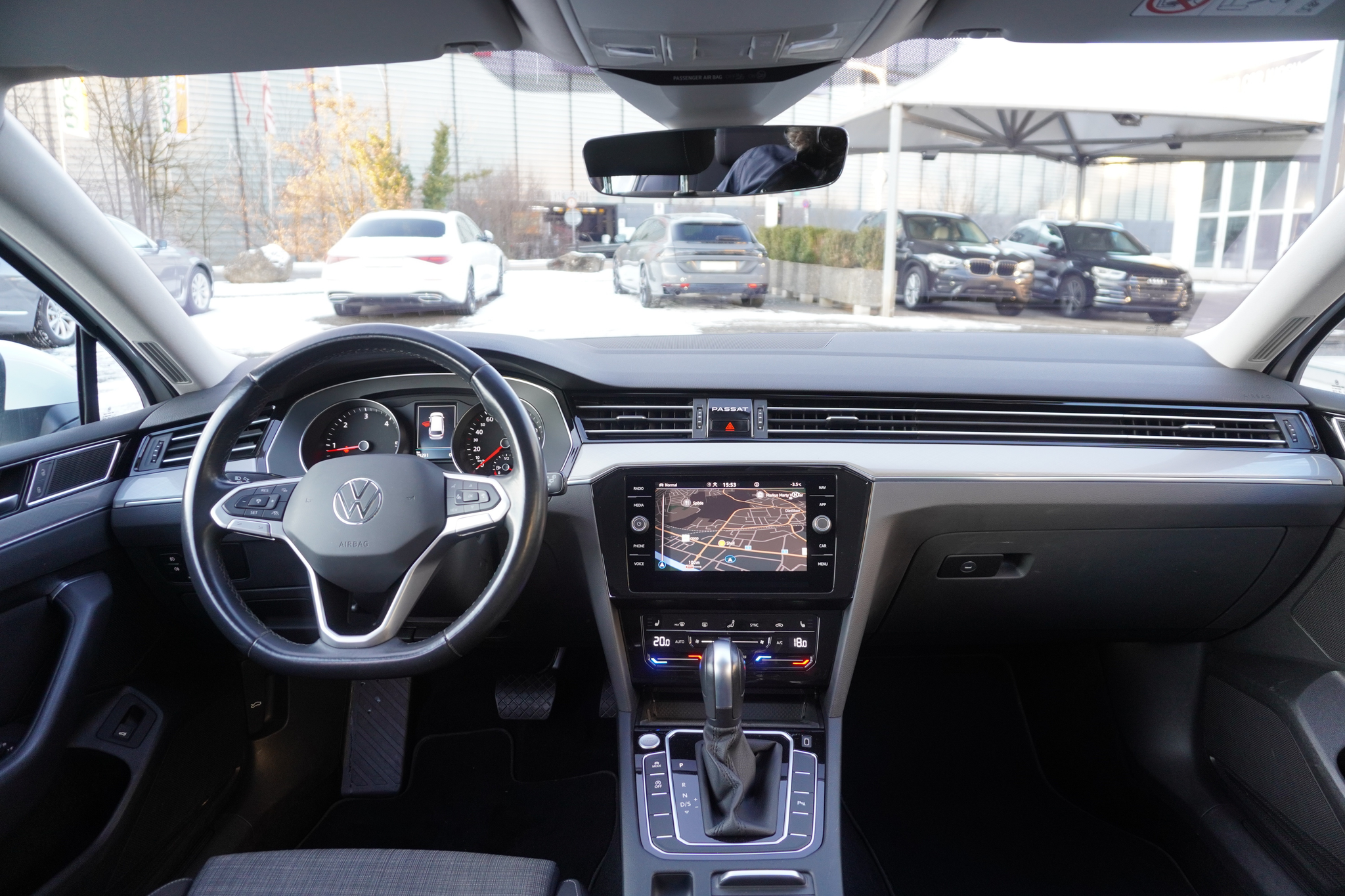 listing desktop thumbnail image 12