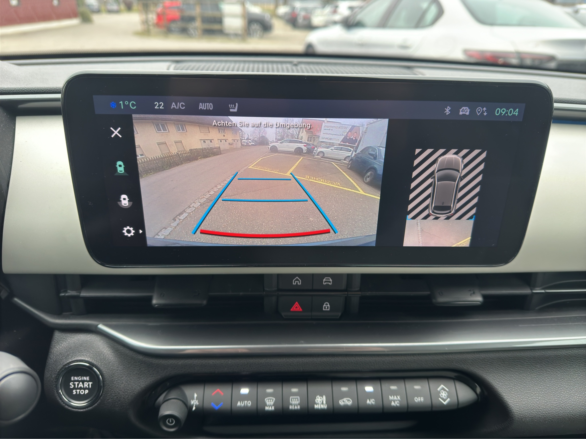 listing desktop thumbnail image 23