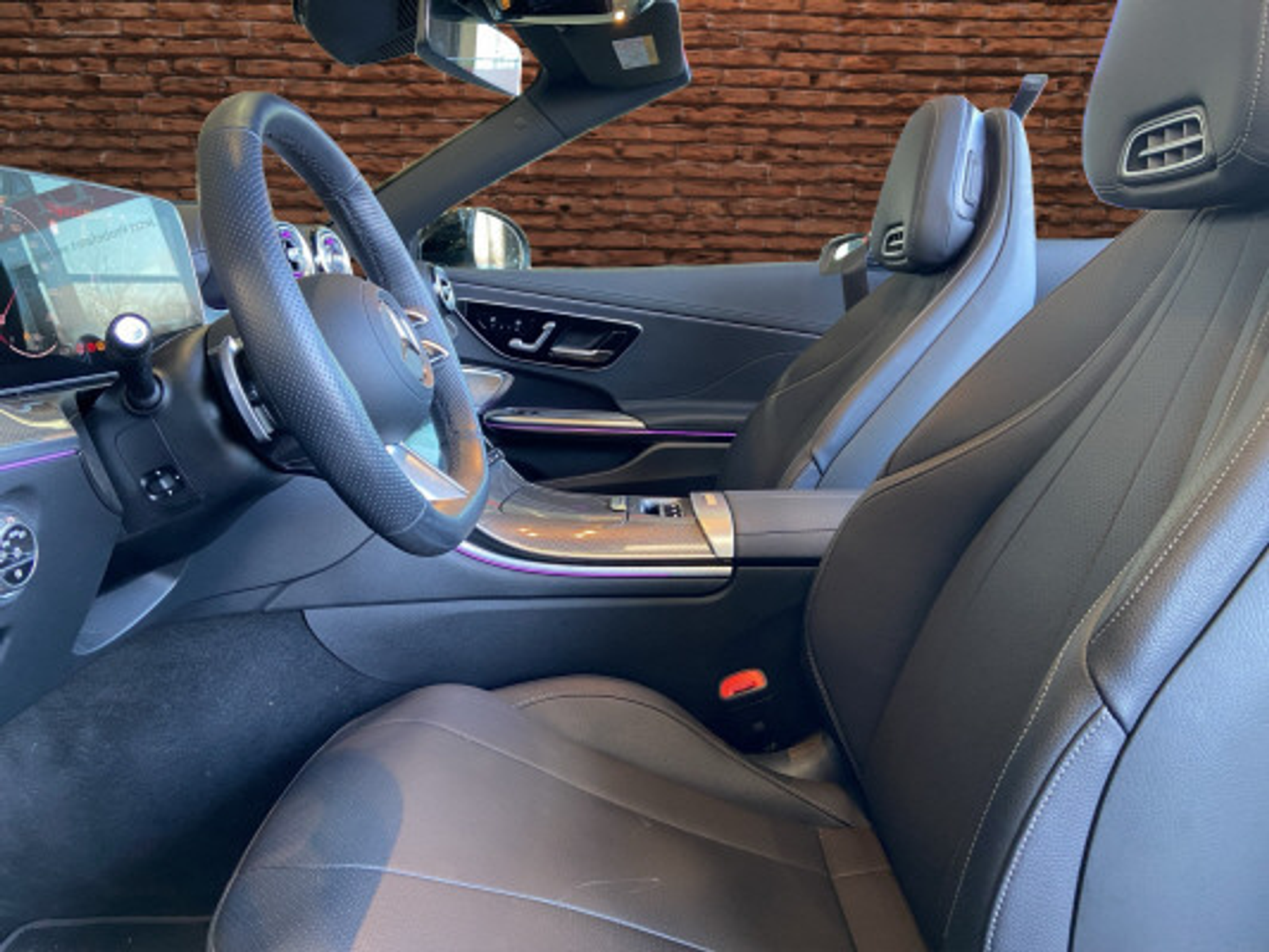 listing desktop thumbnail image 10