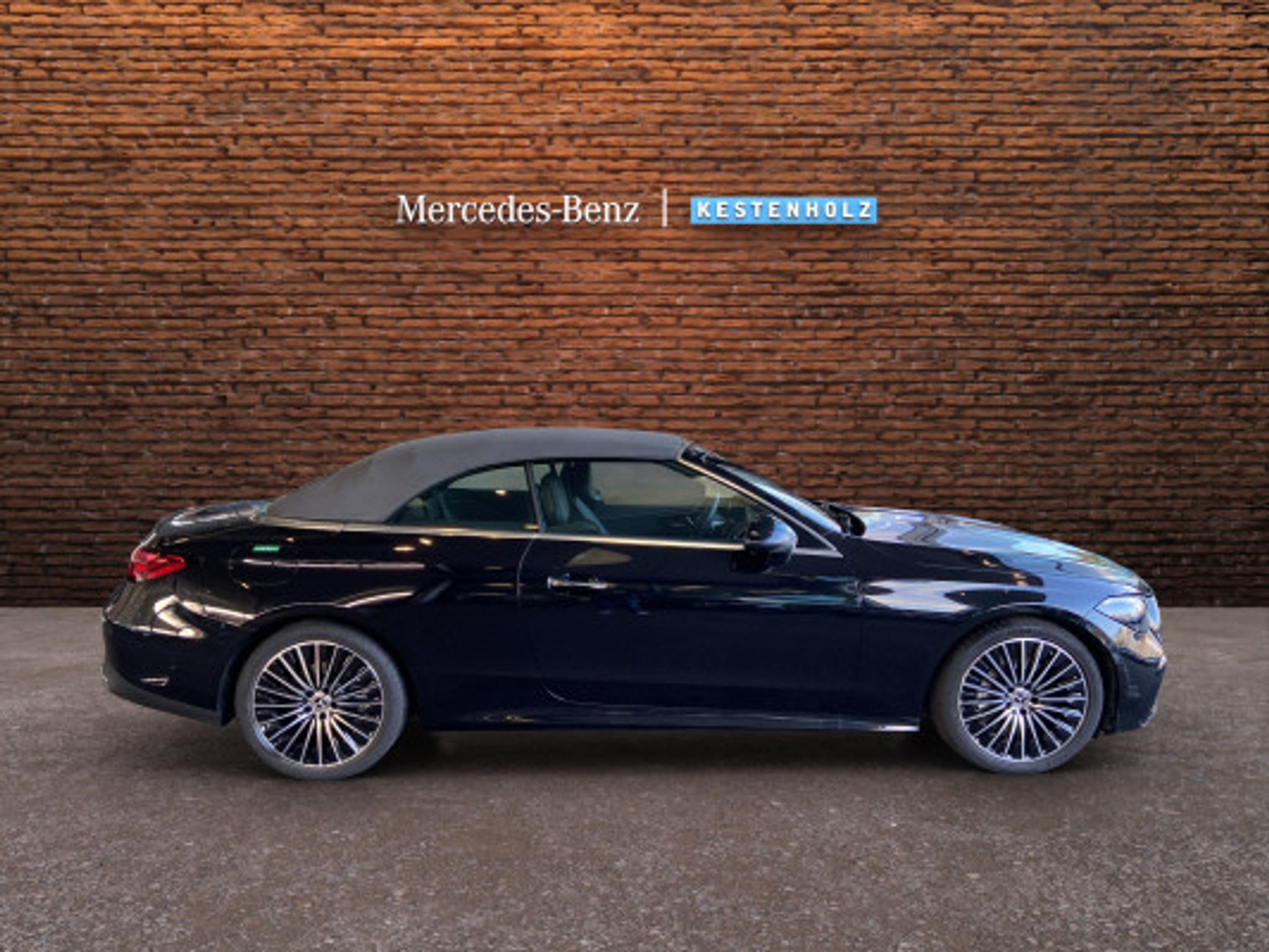 listing desktop thumbnail image 14