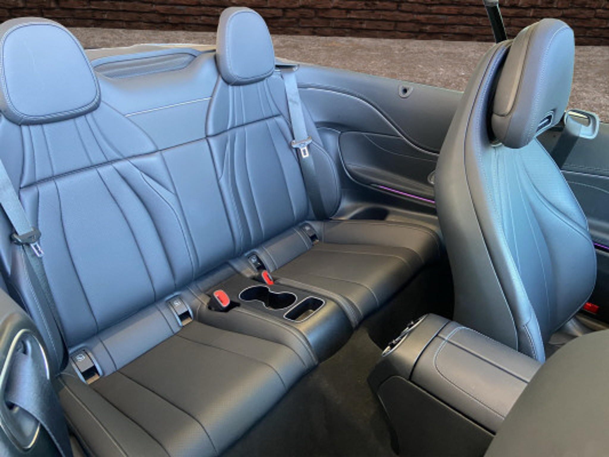 listing desktop thumbnail image 12