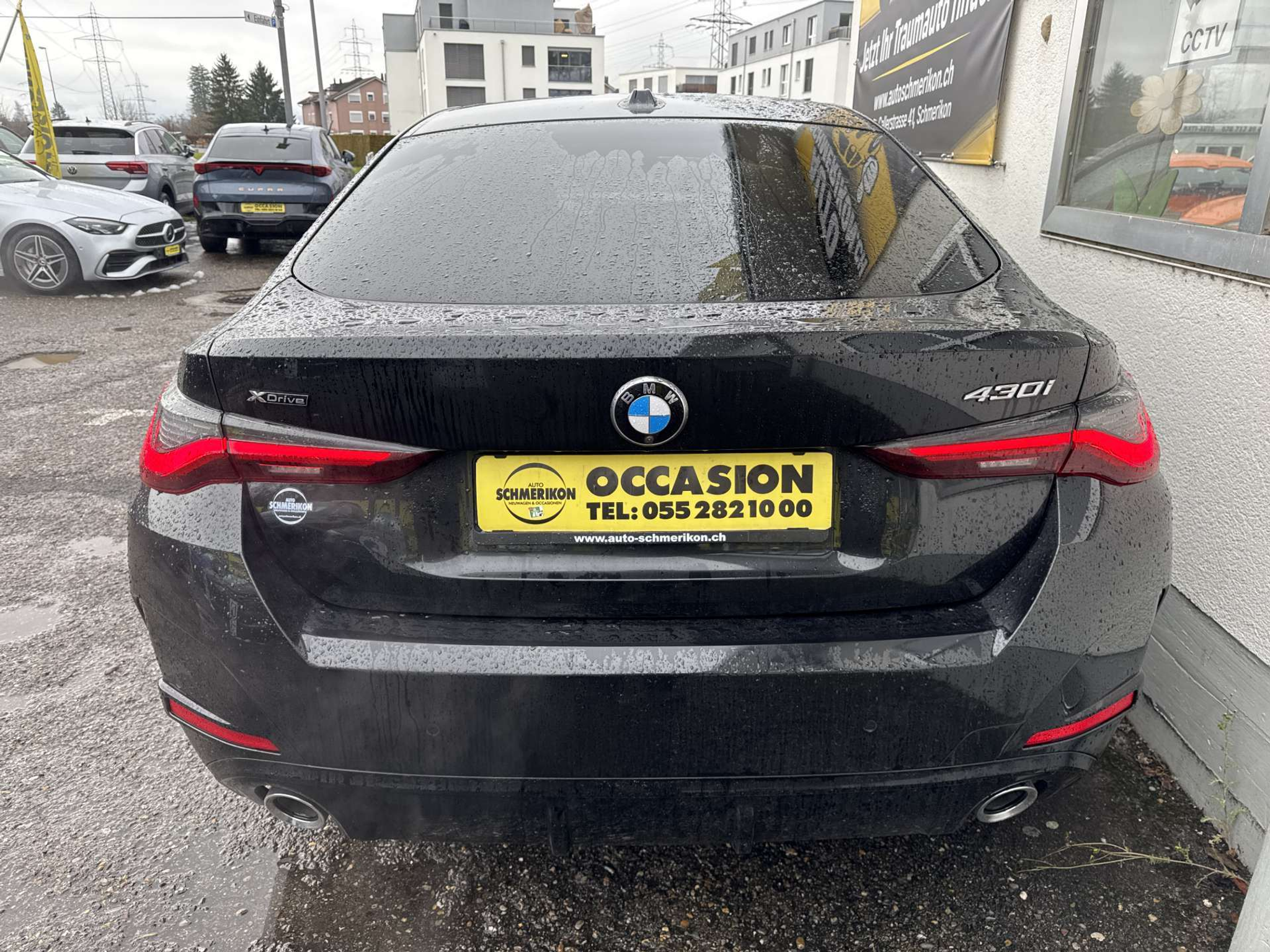 listing desktop thumbnail image 3