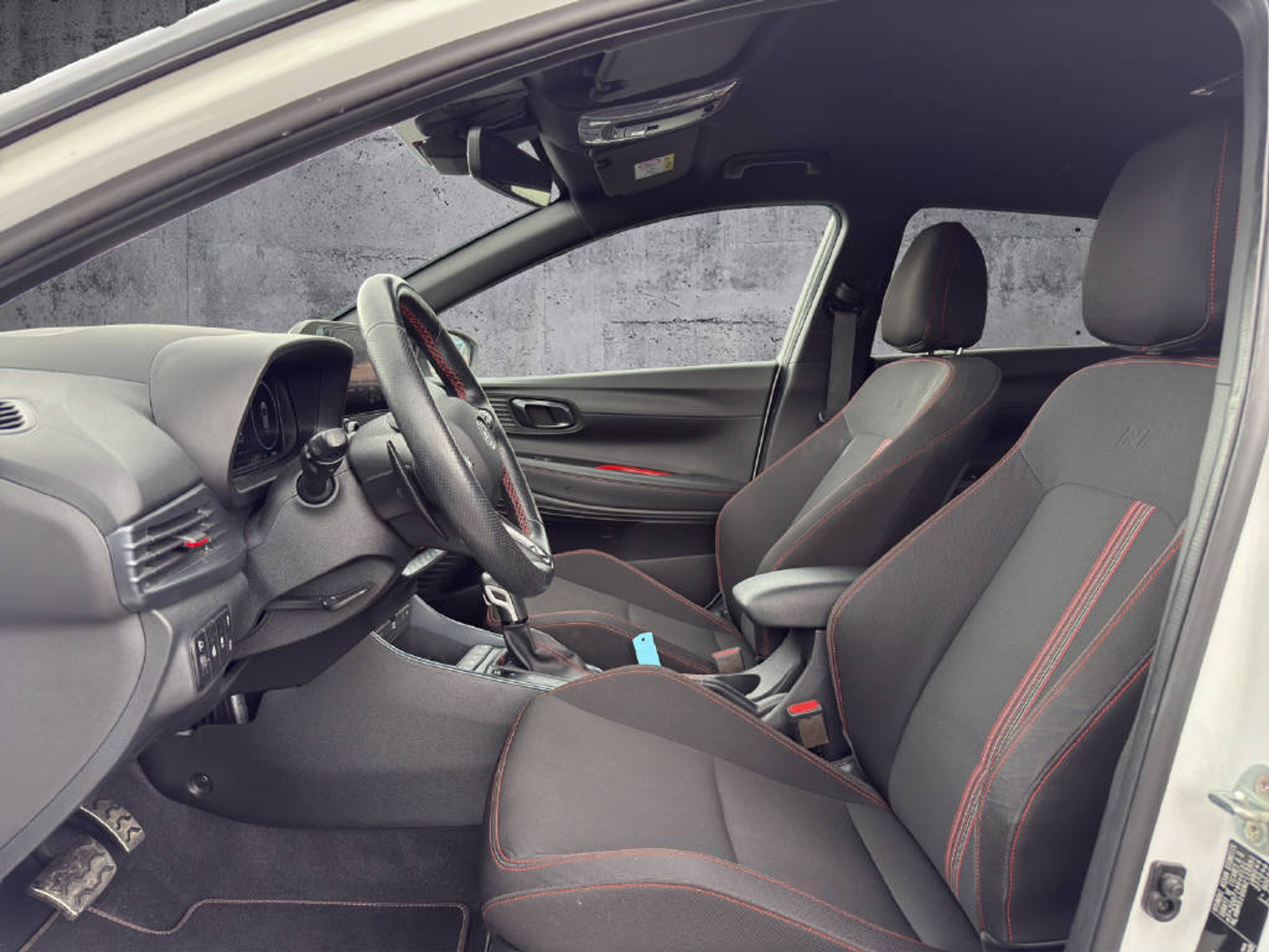 listing desktop thumbnail image 5