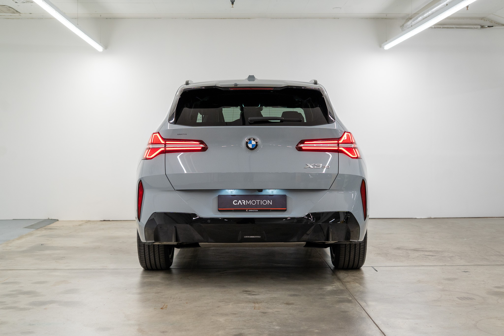 listing desktop thumbnail image 4