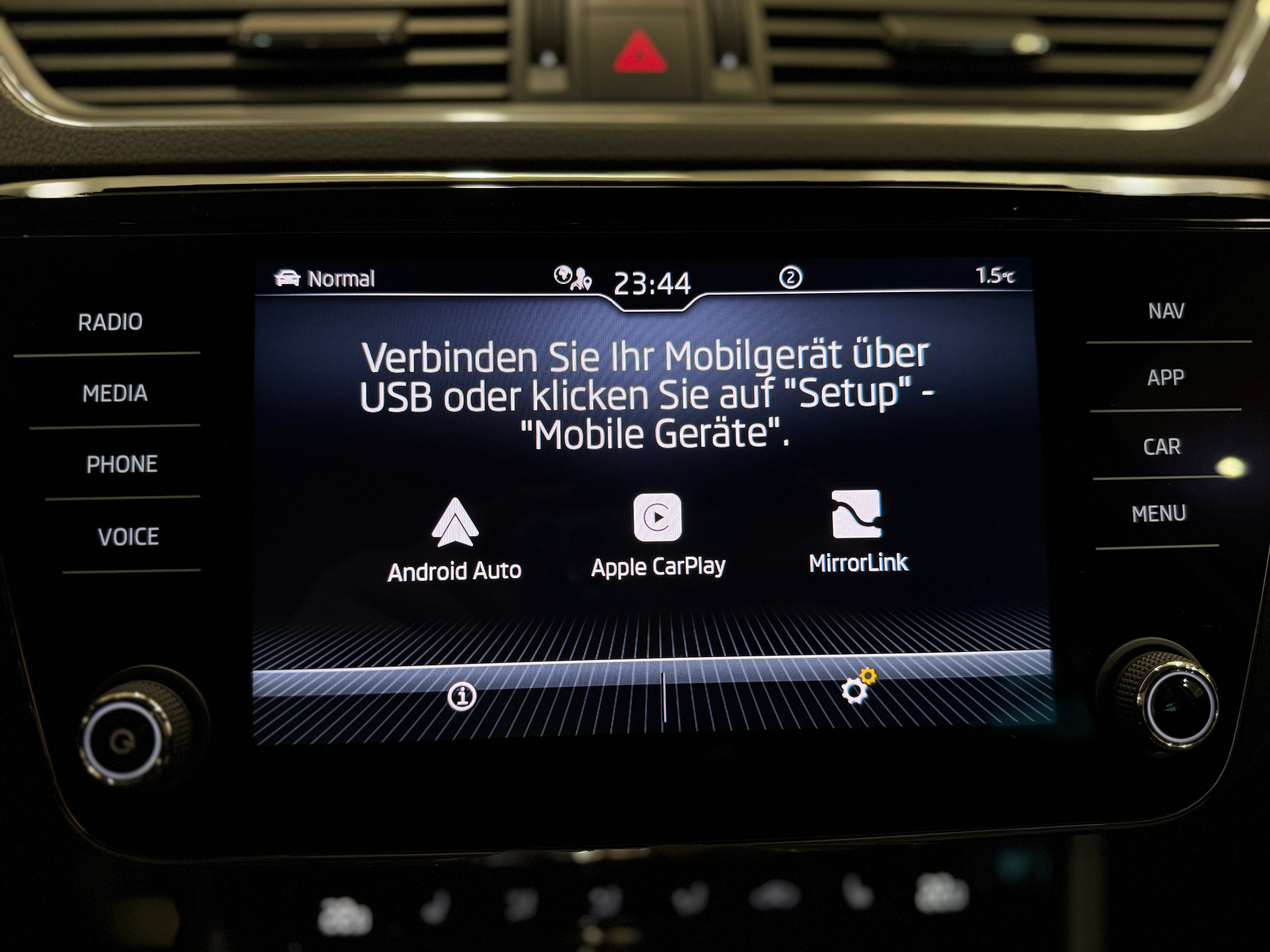 listing desktop thumbnail image 13