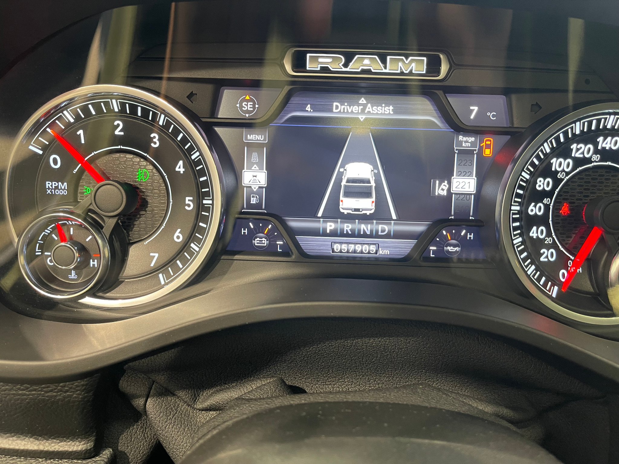 listing desktop thumbnail image 25