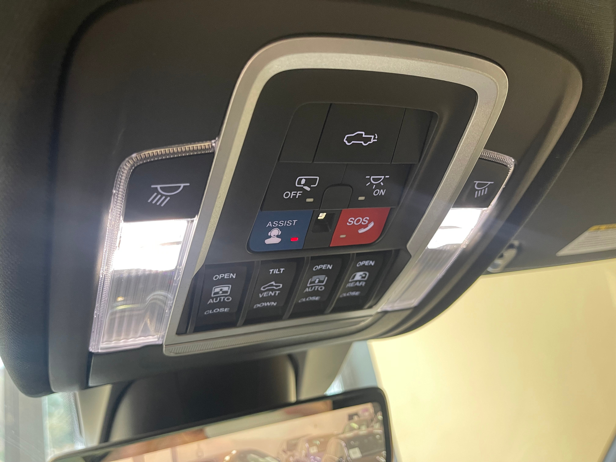 listing desktop thumbnail image 28