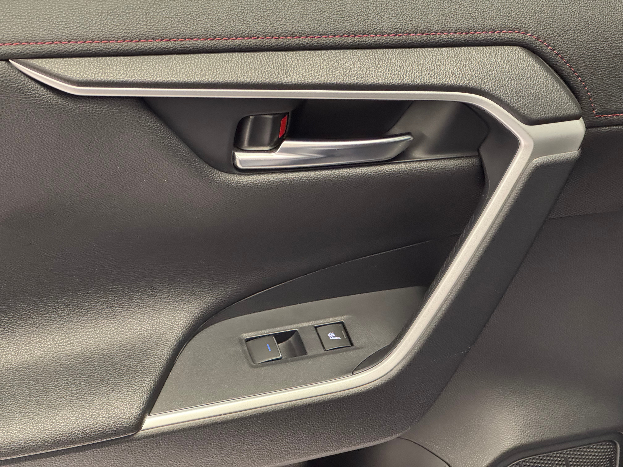 listing desktop thumbnail image 16