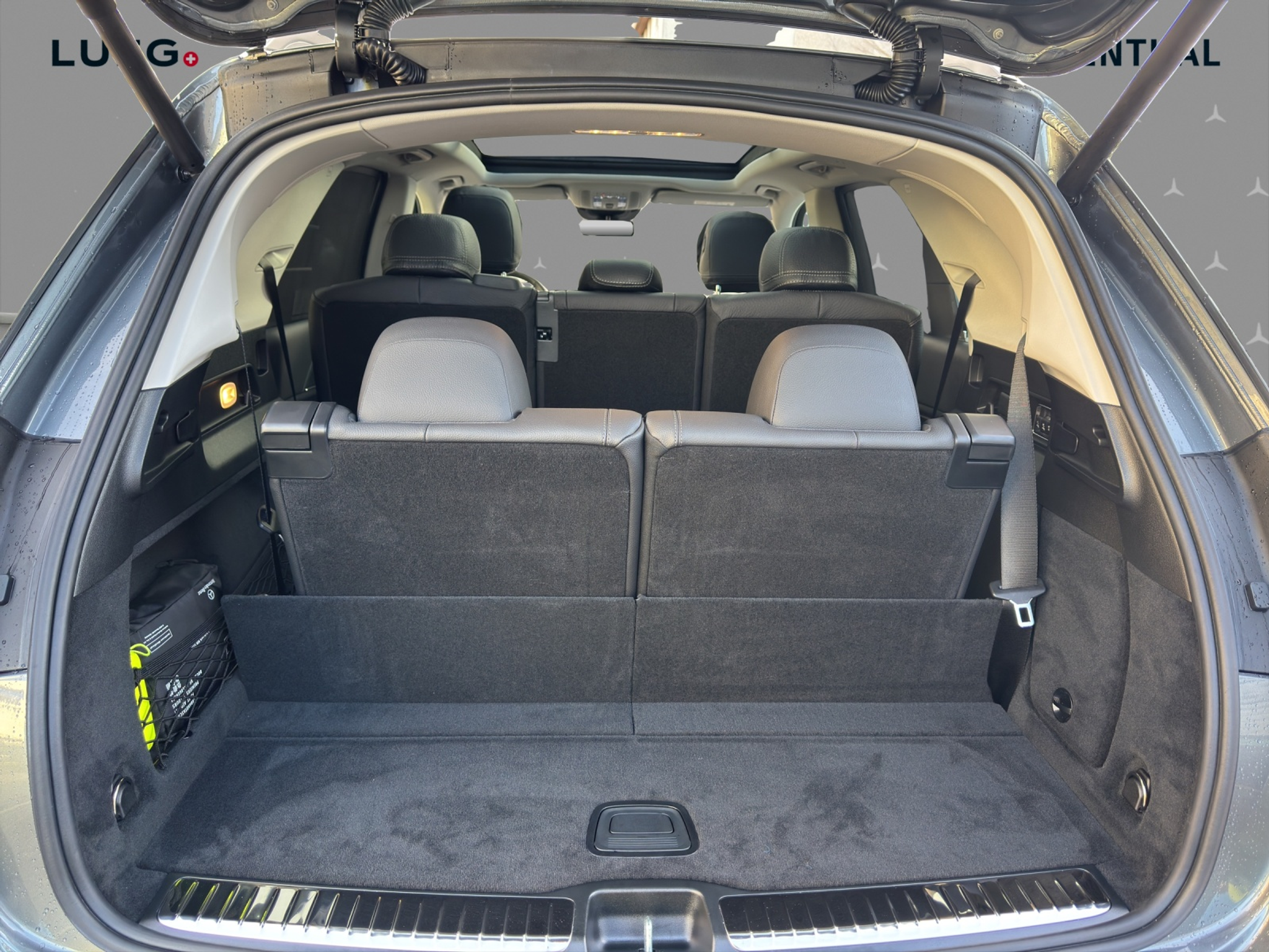 listing desktop thumbnail image 16