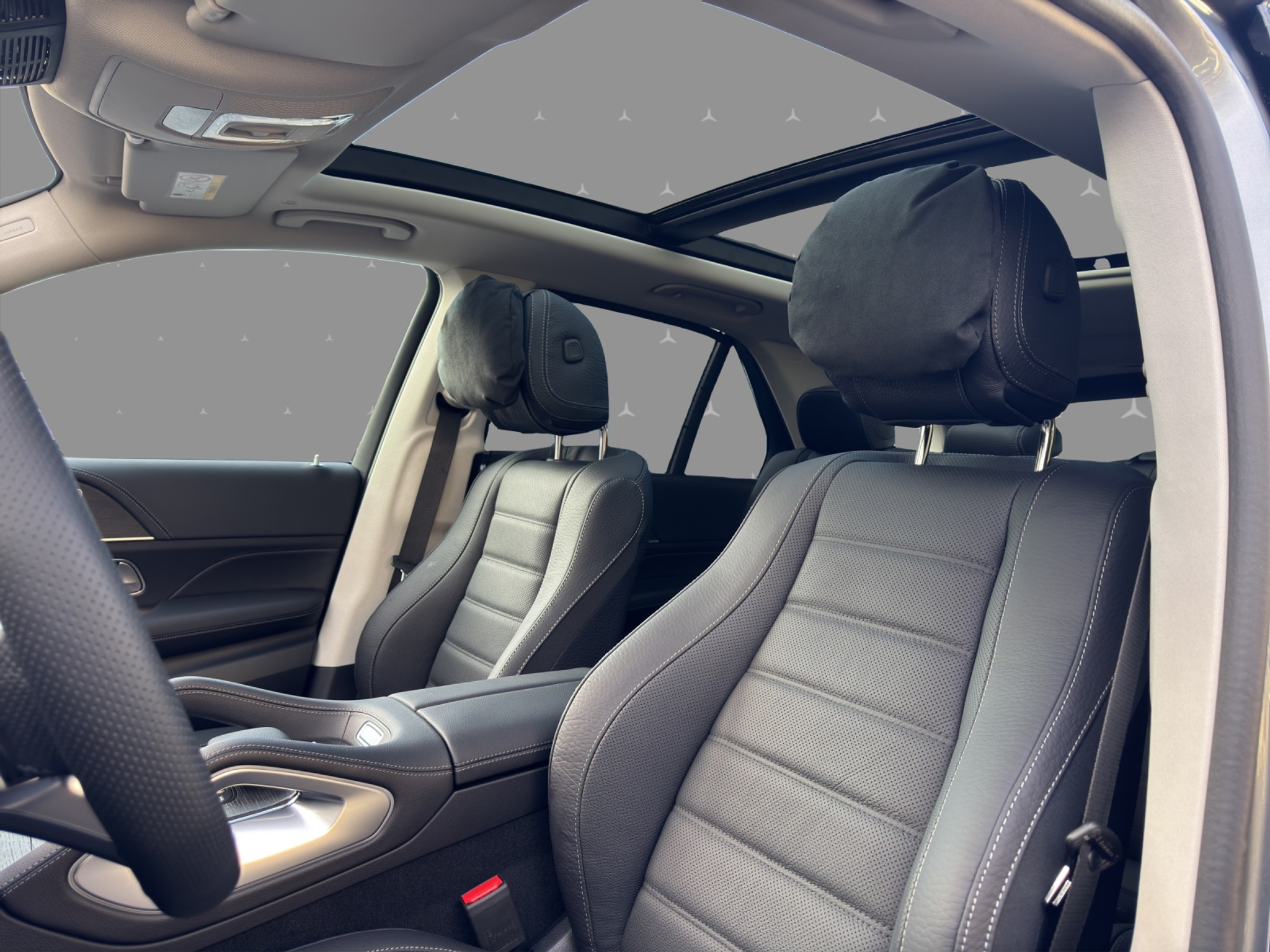 listing desktop thumbnail image 10