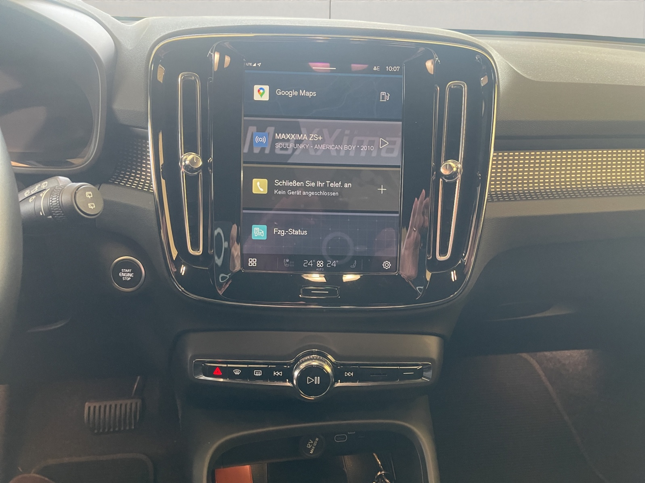 listing desktop thumbnail image 11