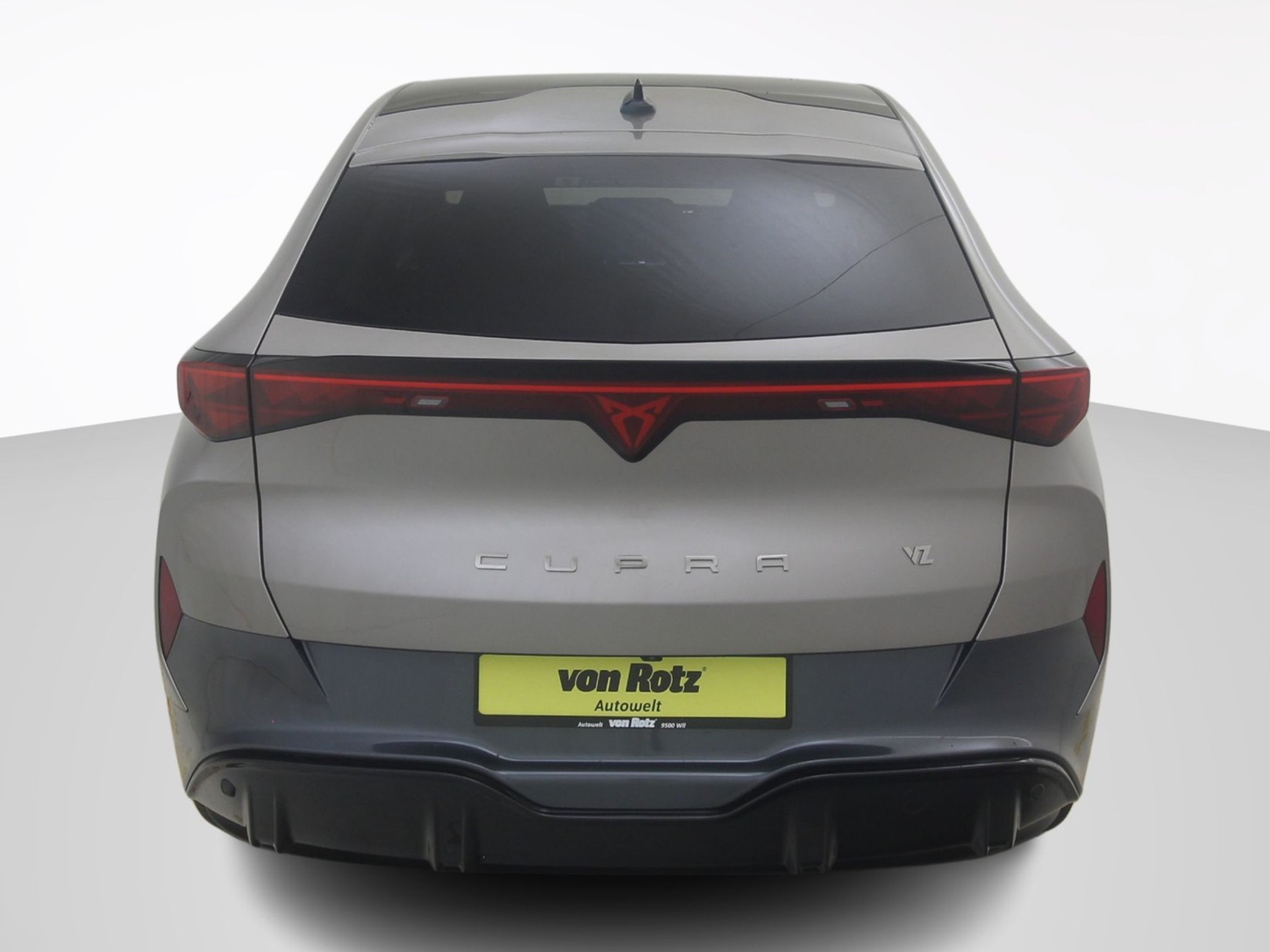 listing desktop thumbnail image 3