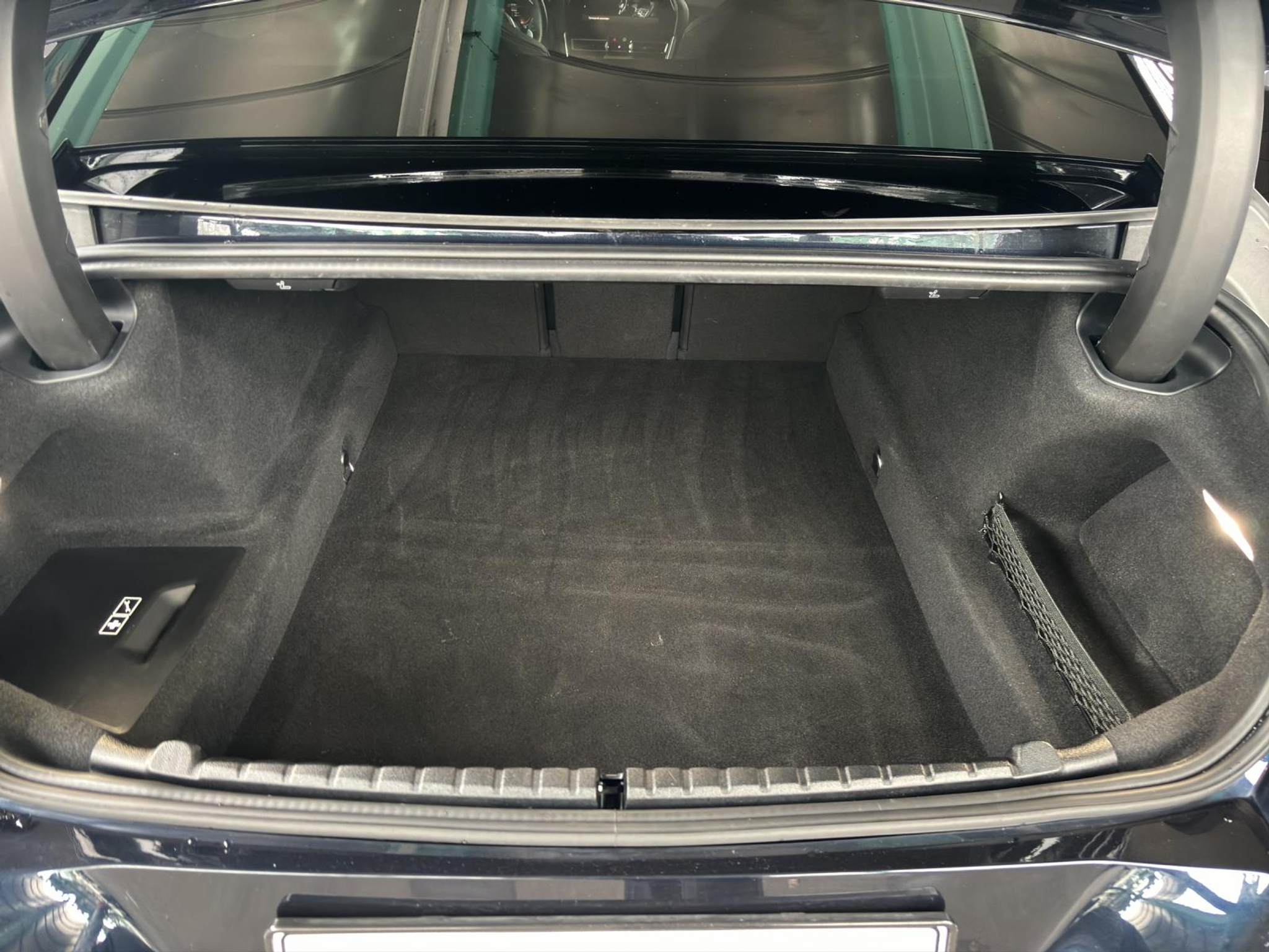 listing desktop thumbnail image 23