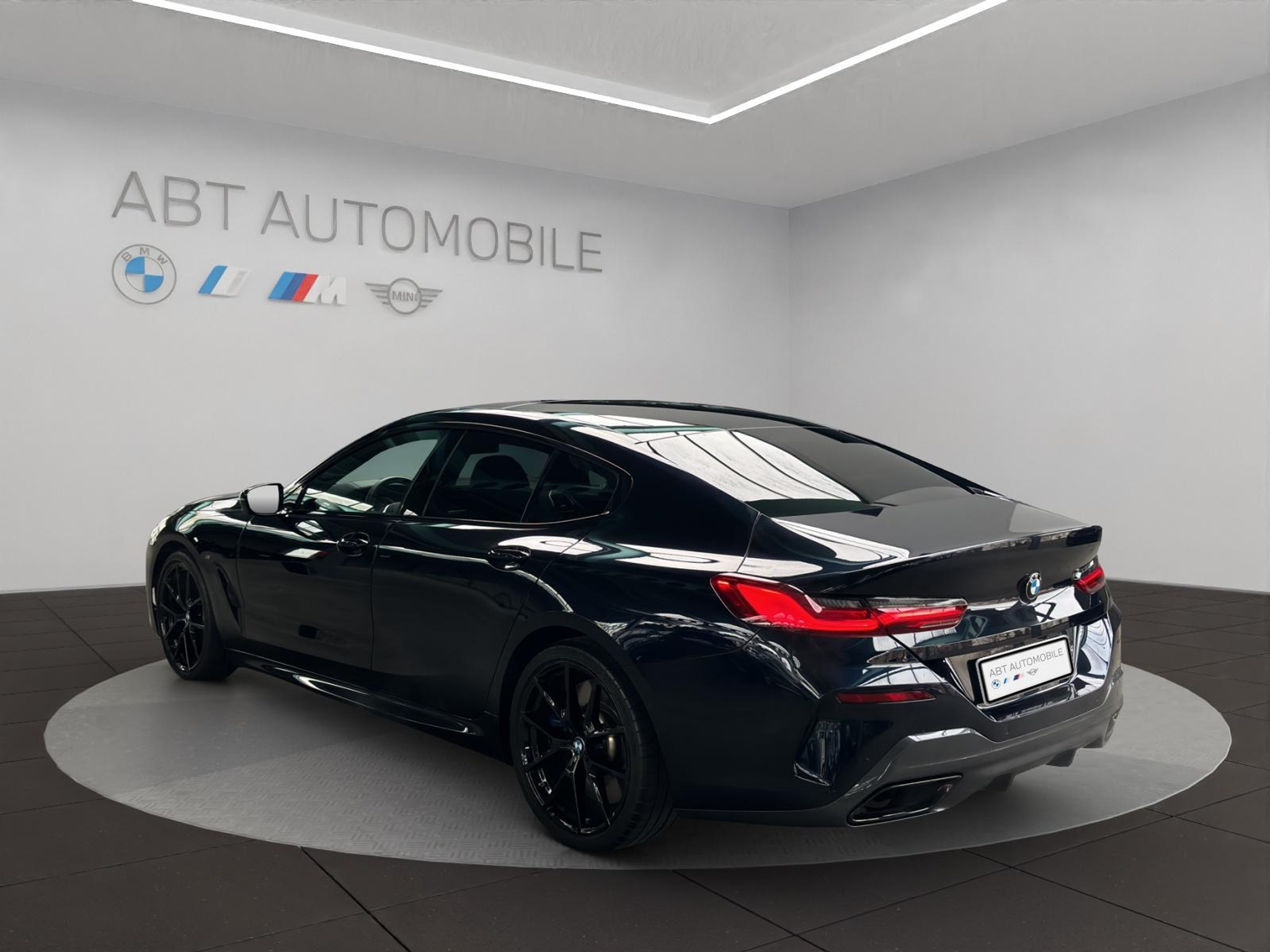 listing desktop thumbnail image 3