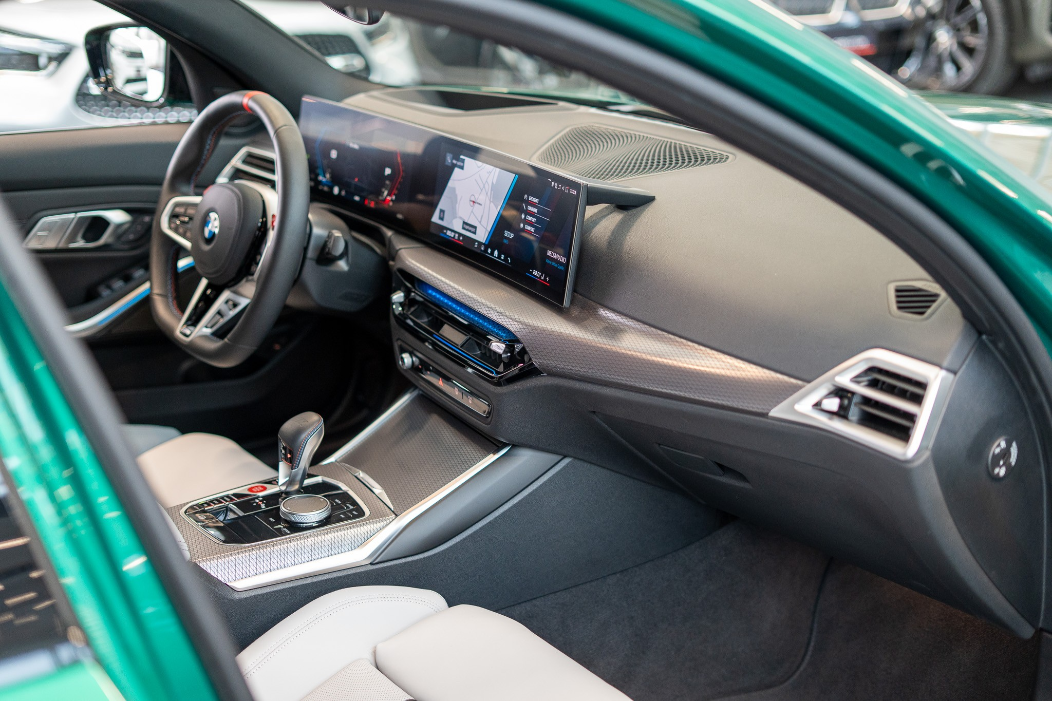 listing desktop thumbnail image 17