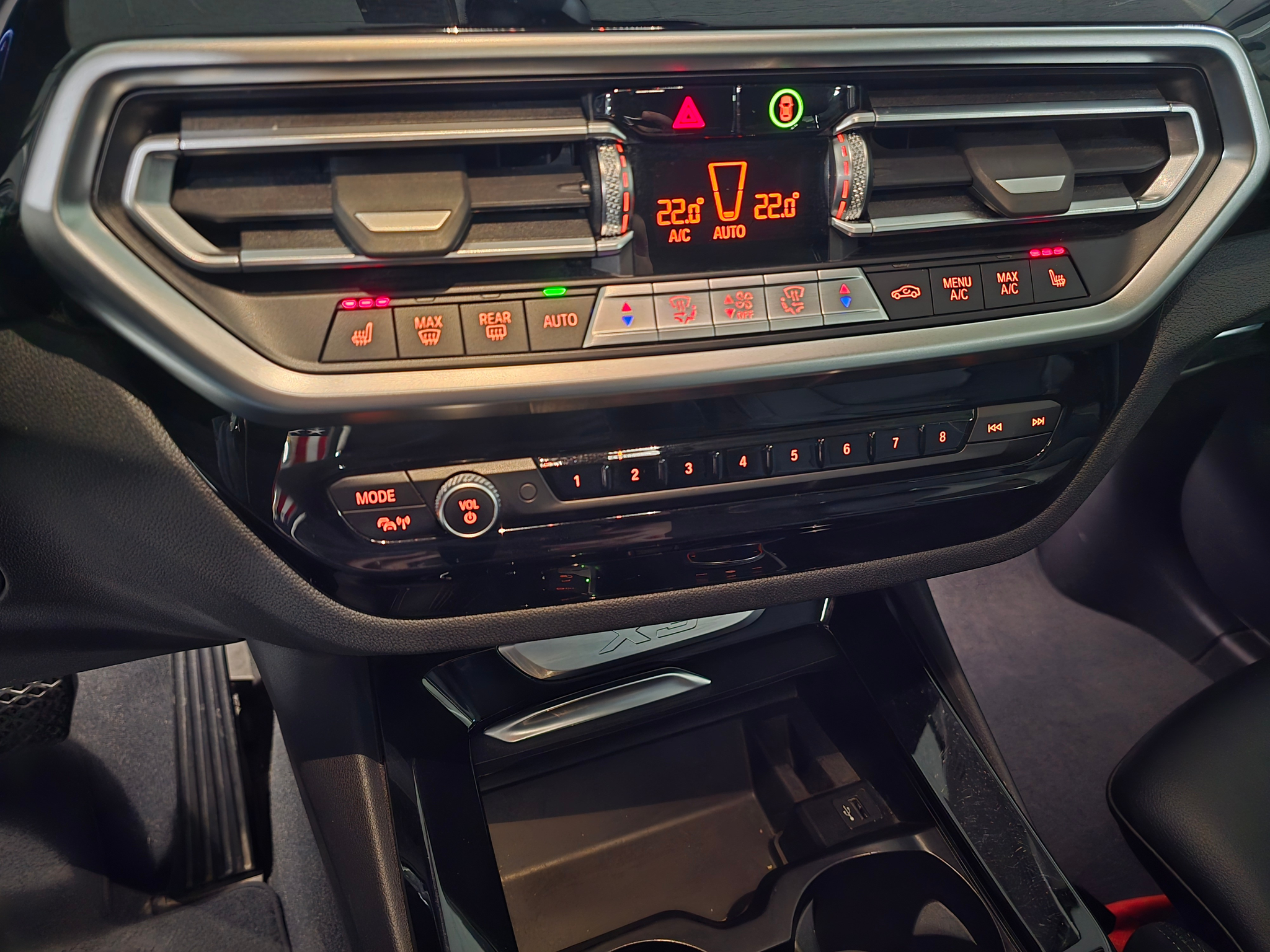 listing desktop thumbnail image 16