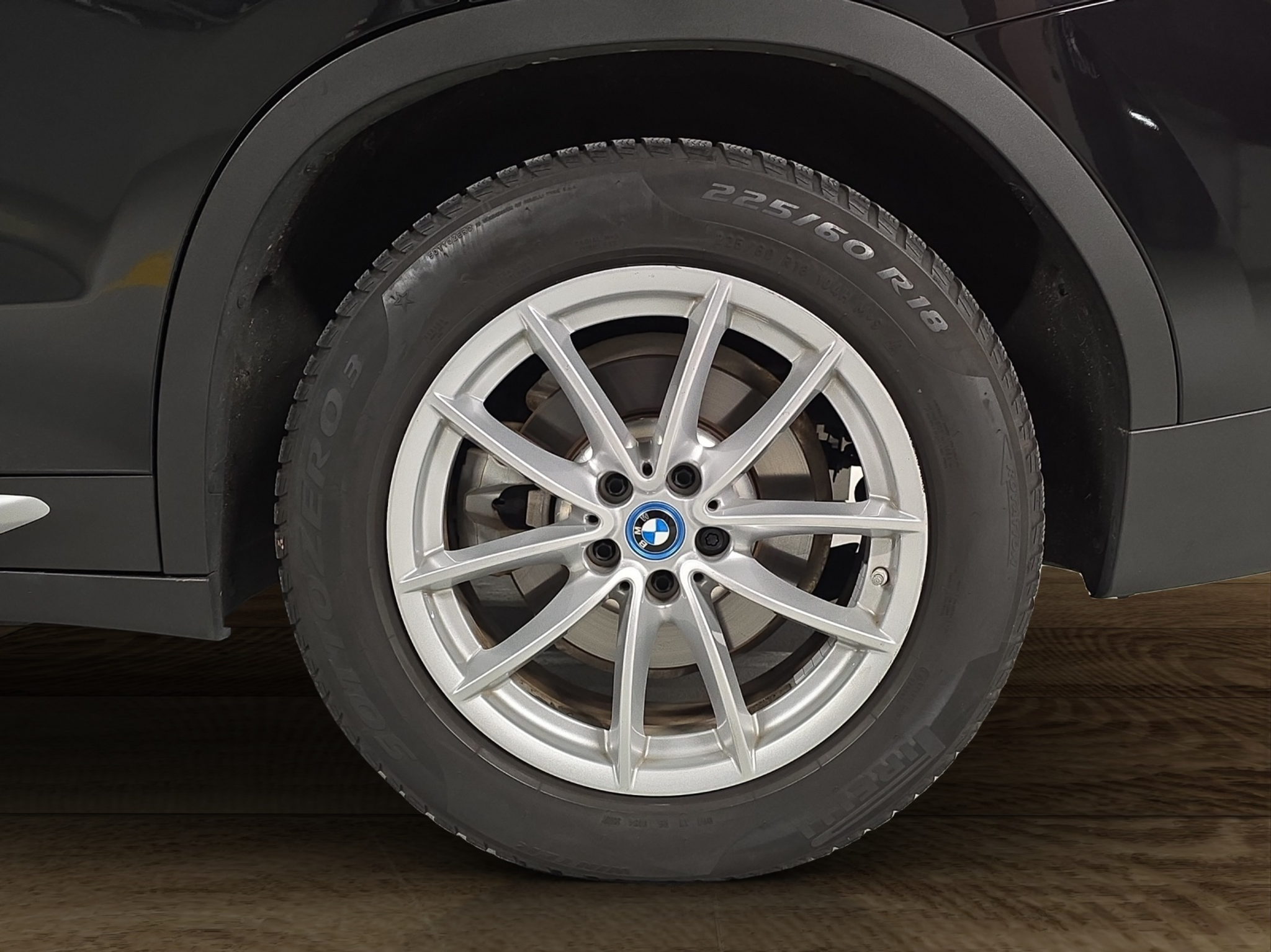 listing desktop thumbnail image 25