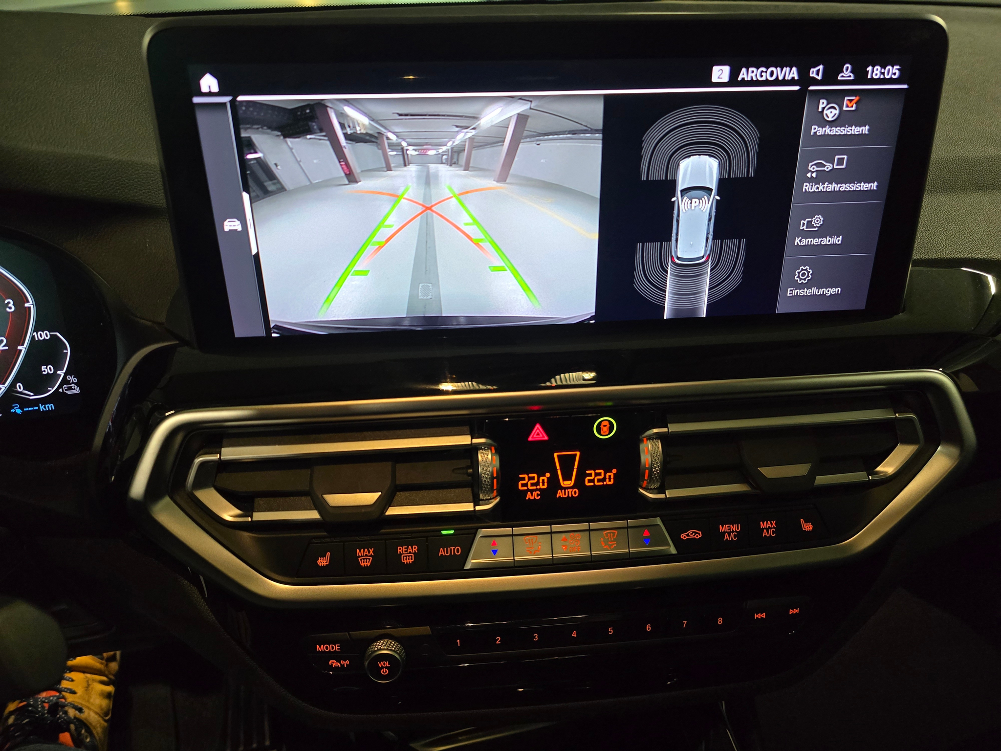 listing desktop thumbnail image 14