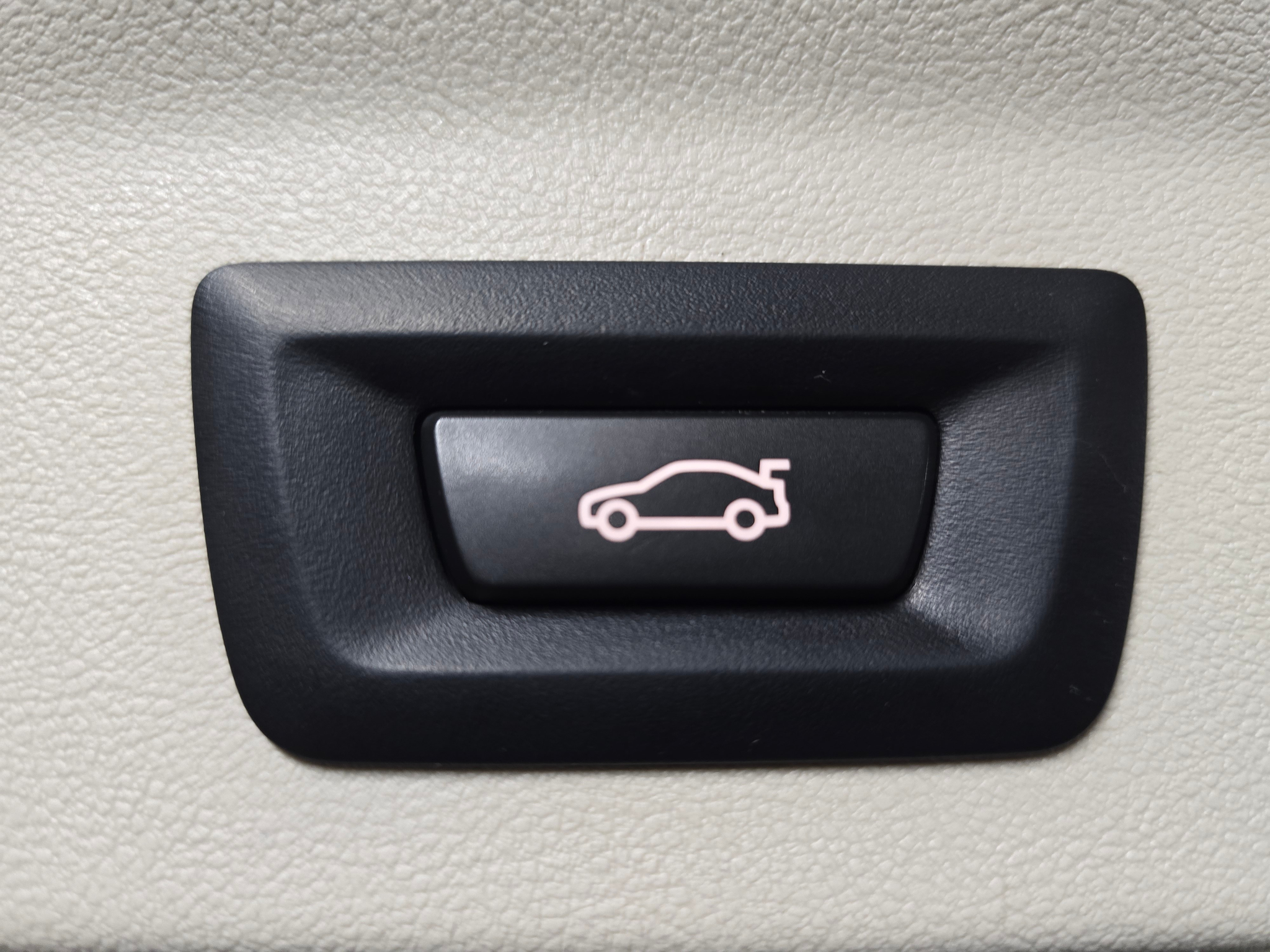 listing desktop thumbnail image 24