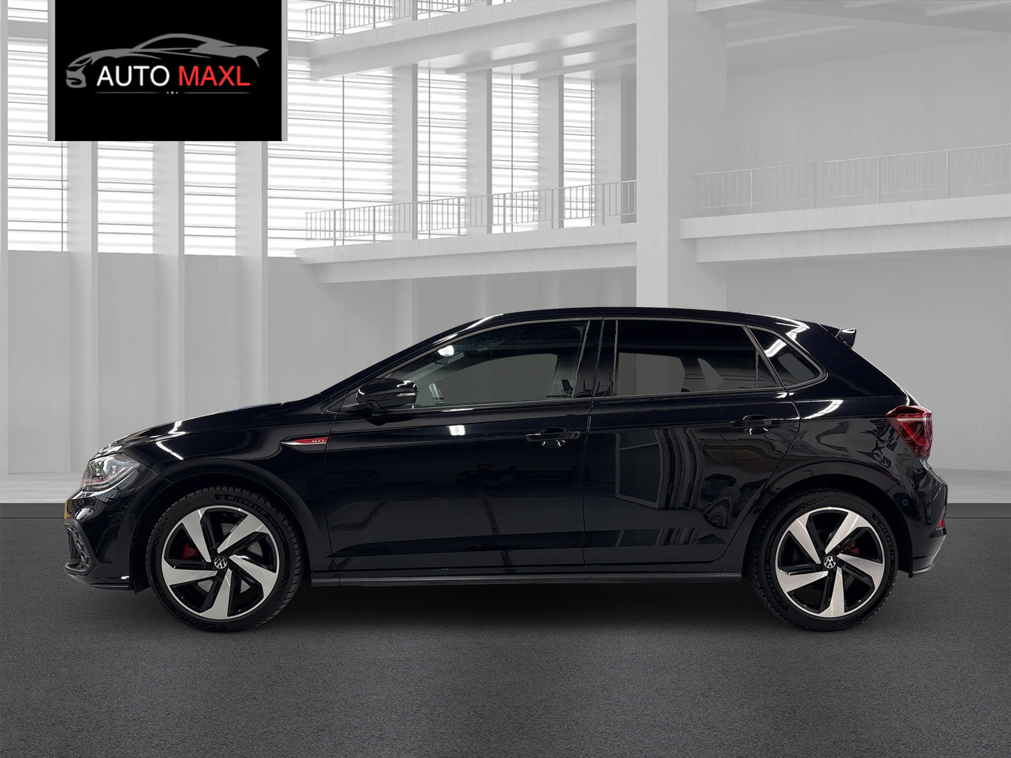 listing desktop thumbnail image 4