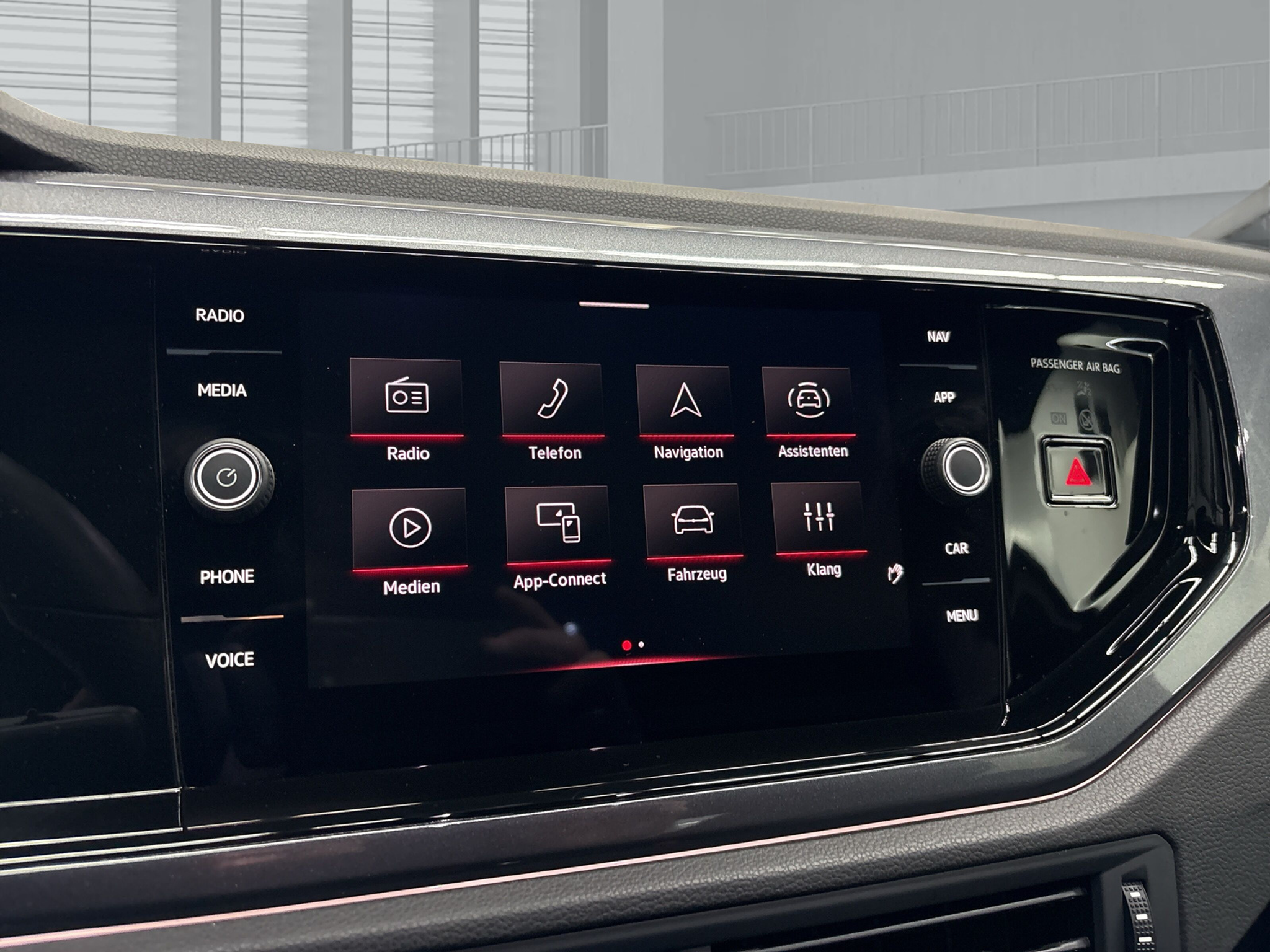 listing desktop thumbnail image 16