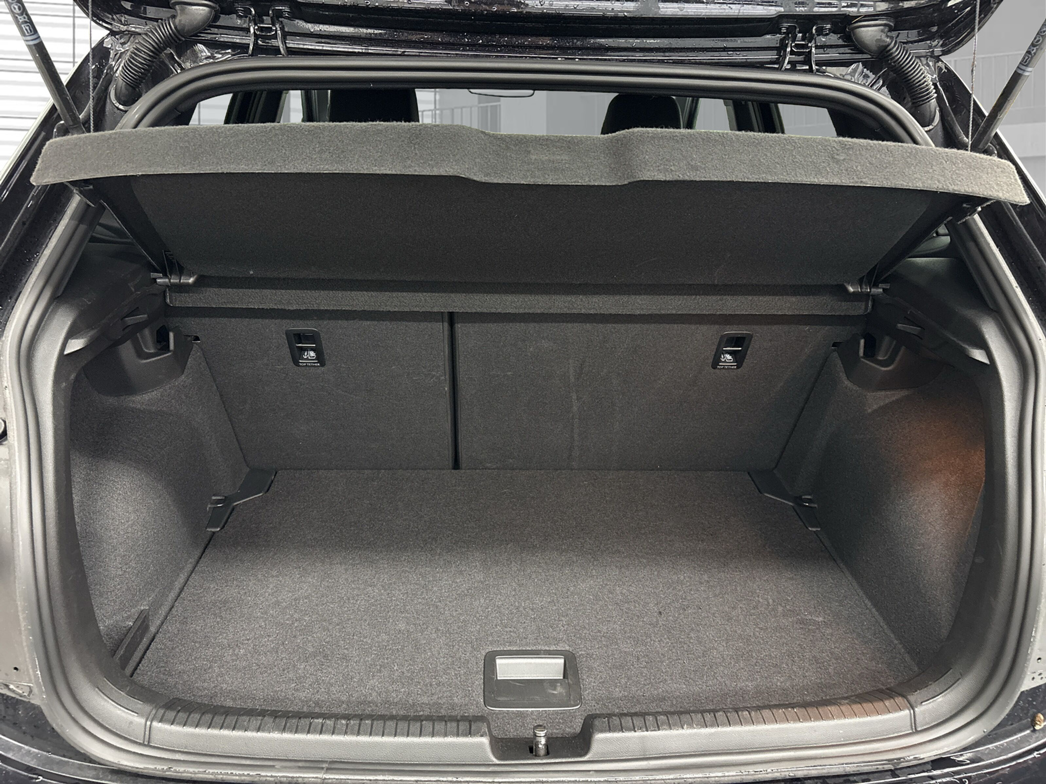 listing desktop thumbnail image 14