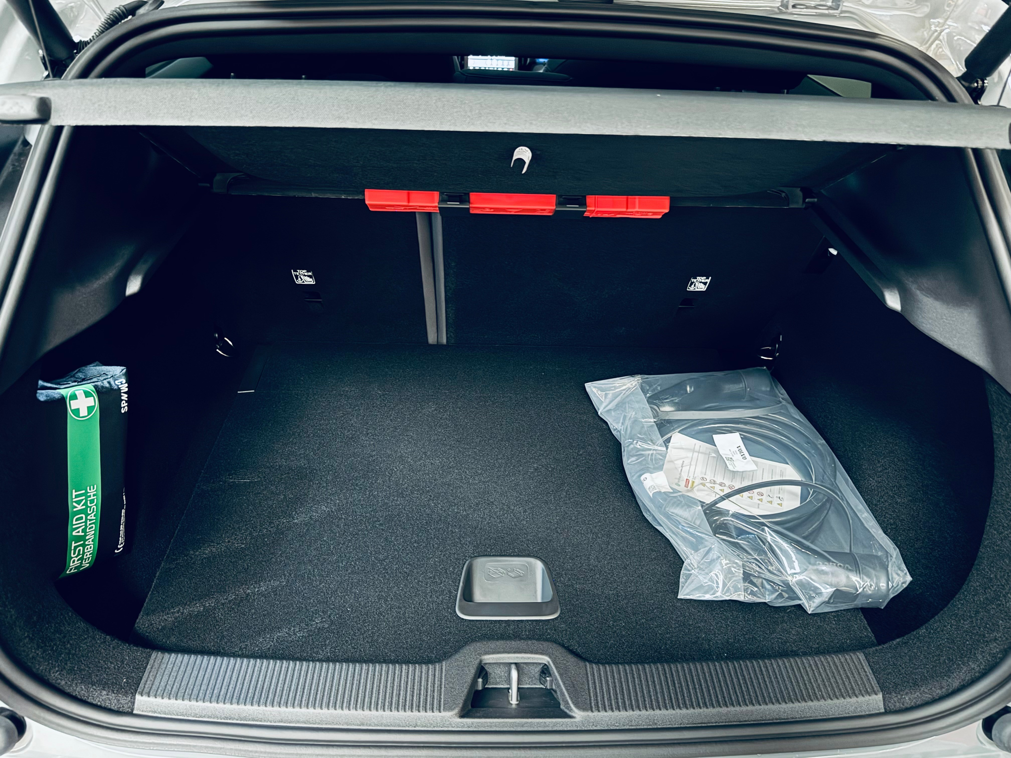 listing desktop thumbnail image 9