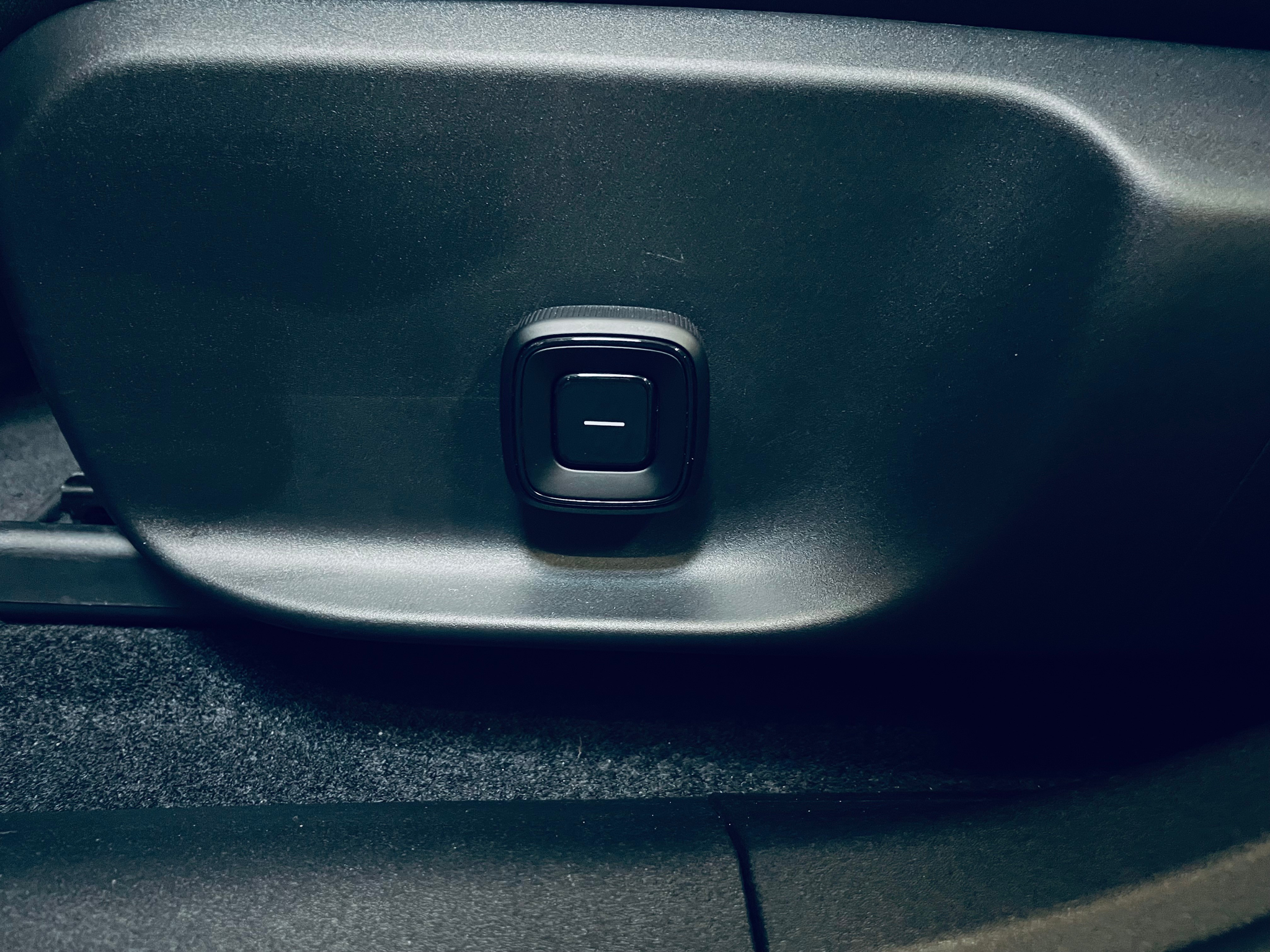 listing desktop thumbnail image 15