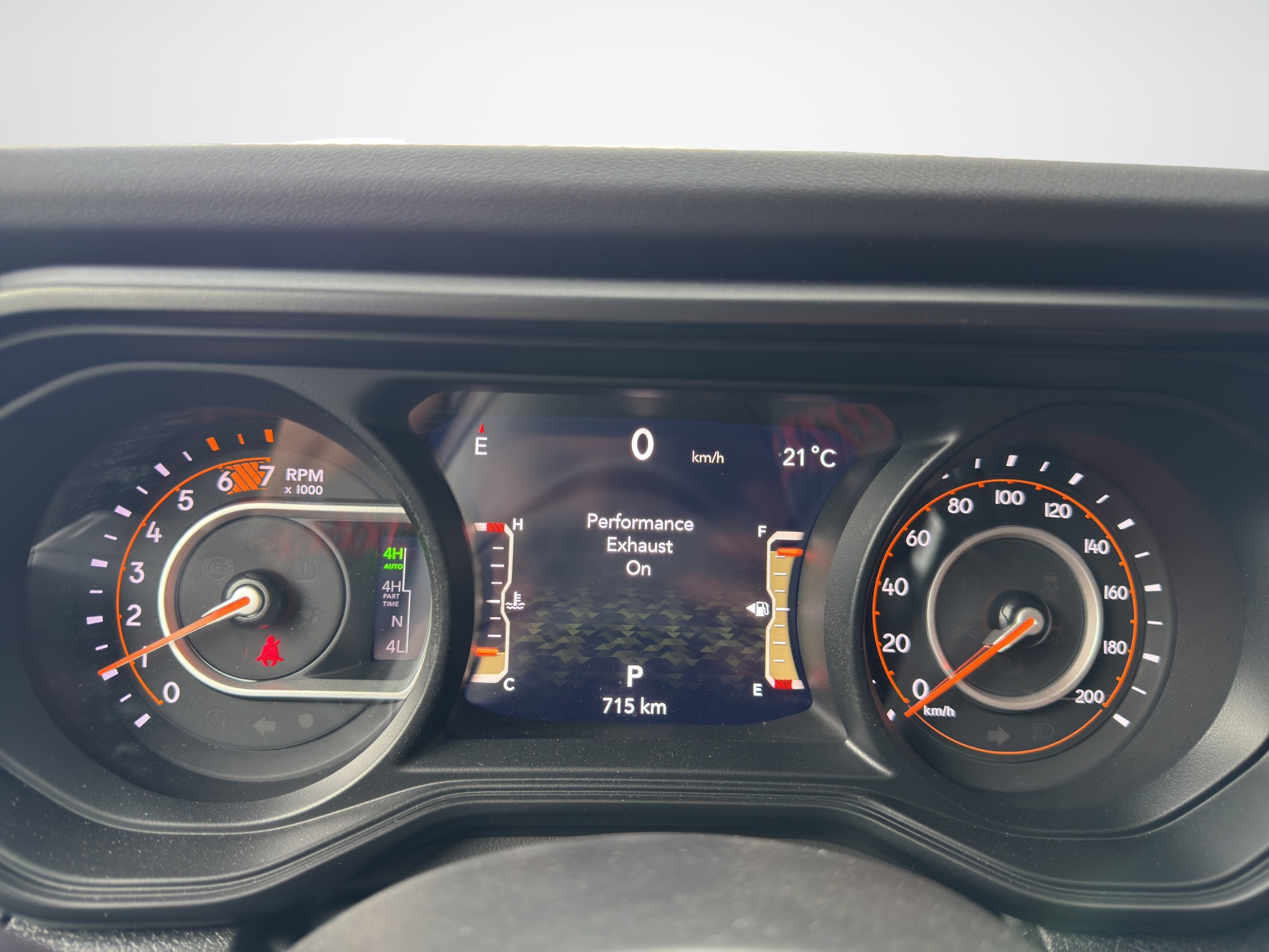 listing desktop thumbnail image 7