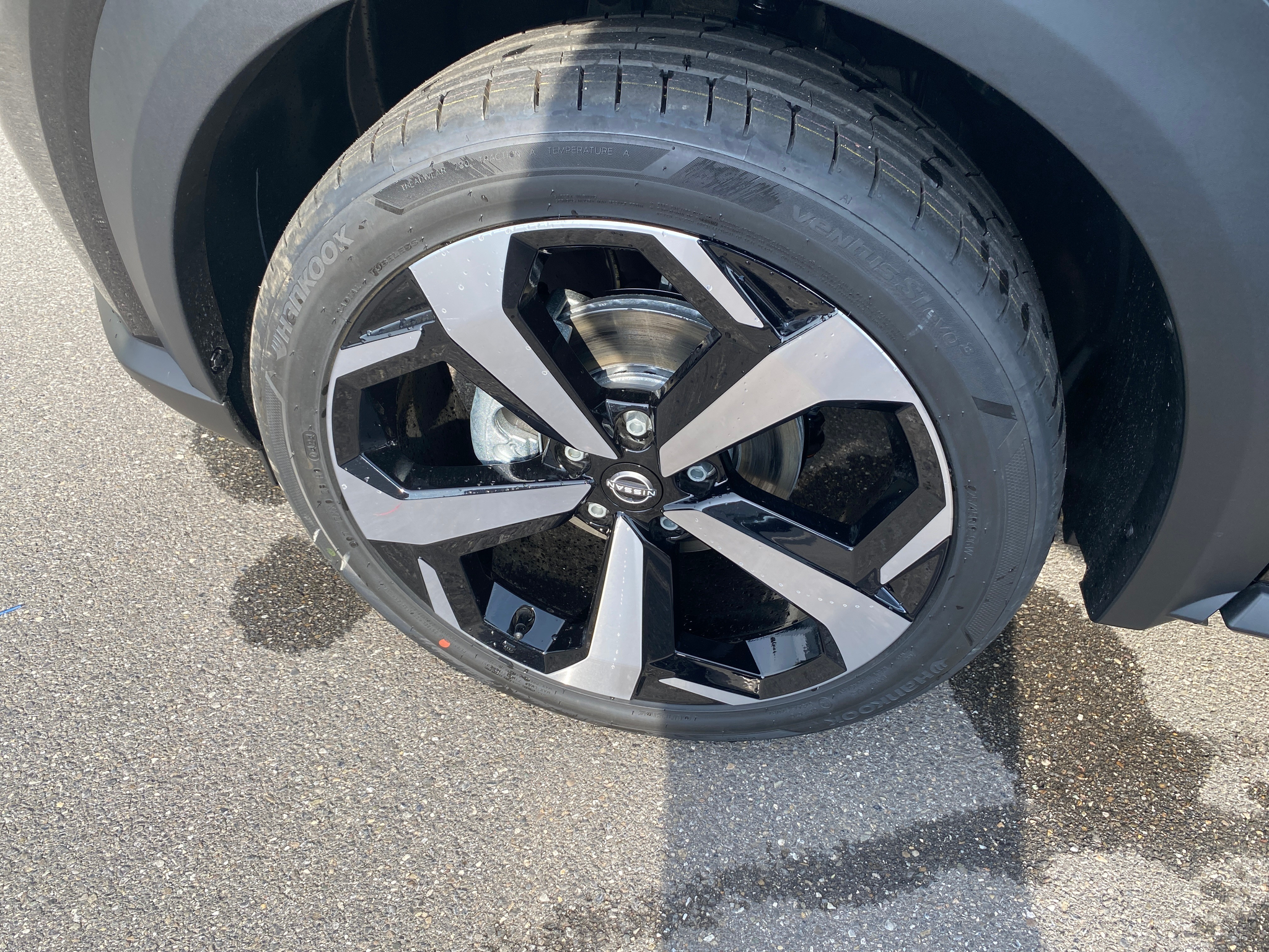 listing desktop thumbnail image 19