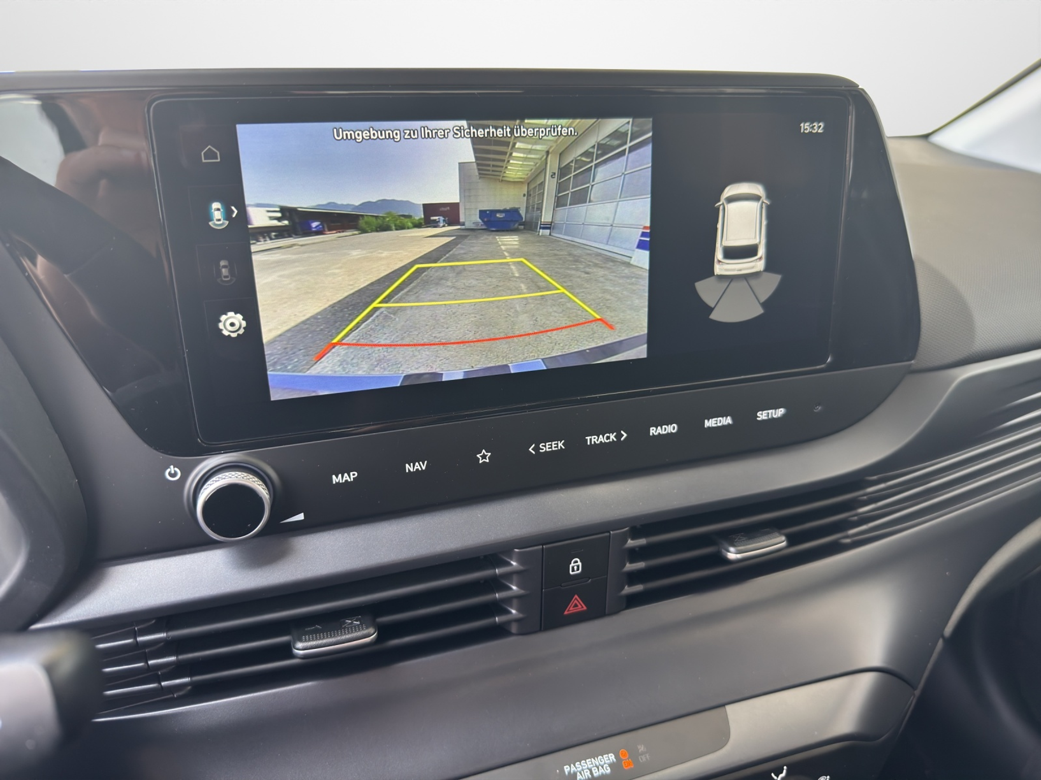 listing desktop thumbnail image 13