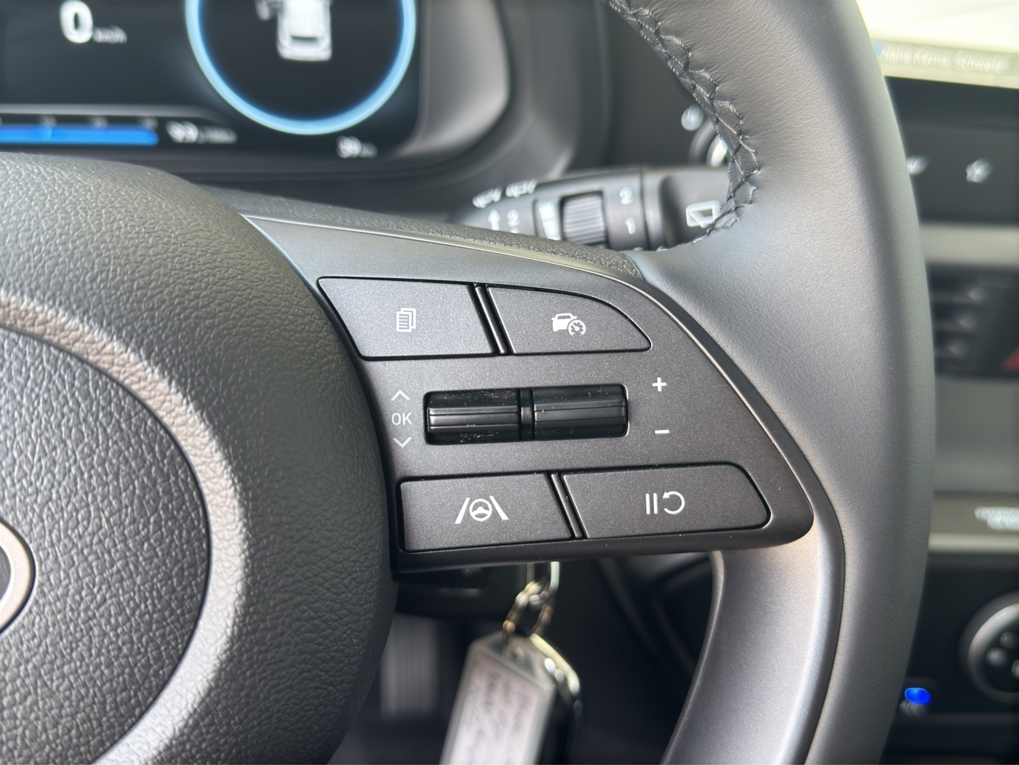 listing desktop thumbnail image 10