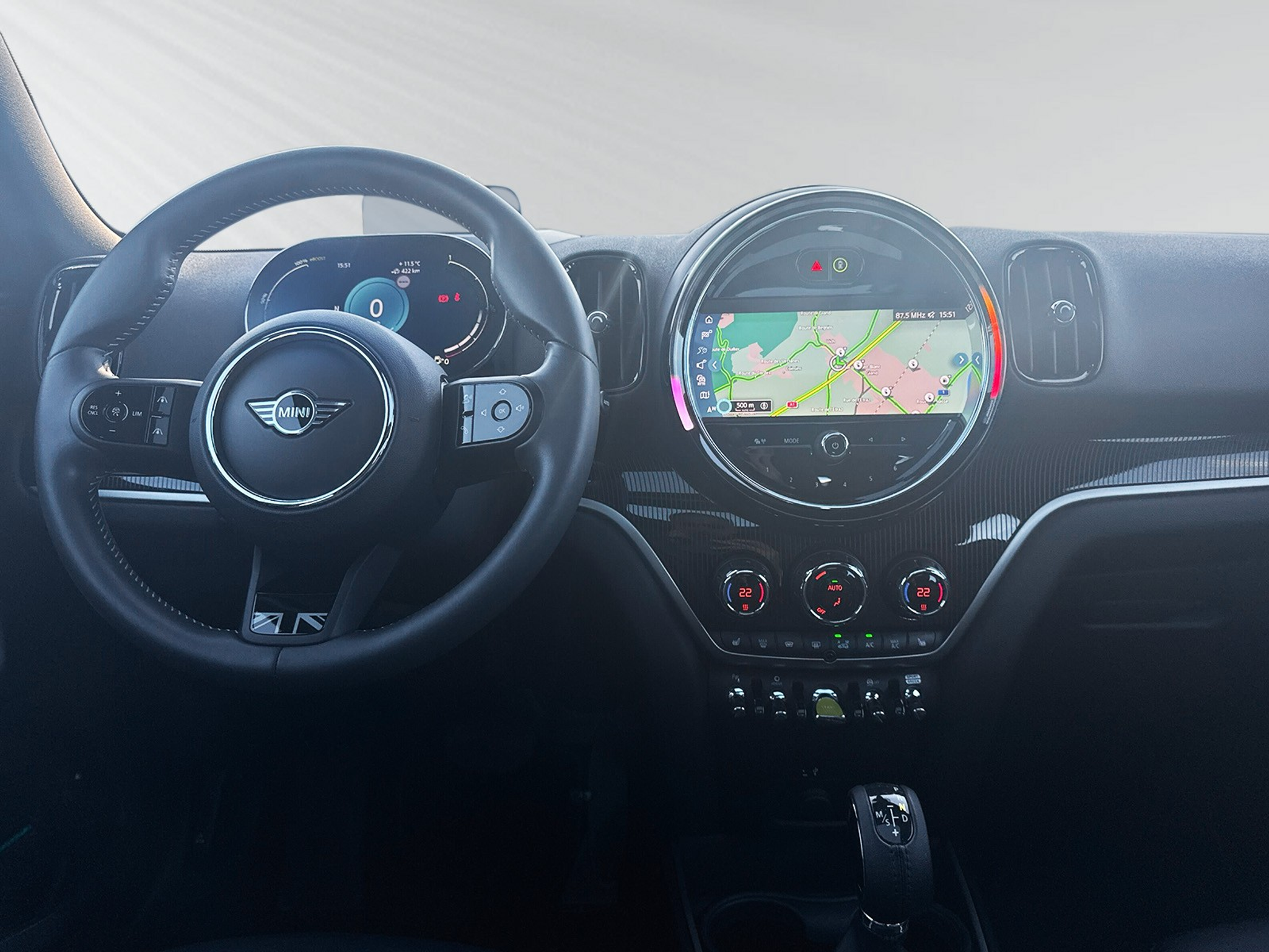 listing desktop thumbnail image 6