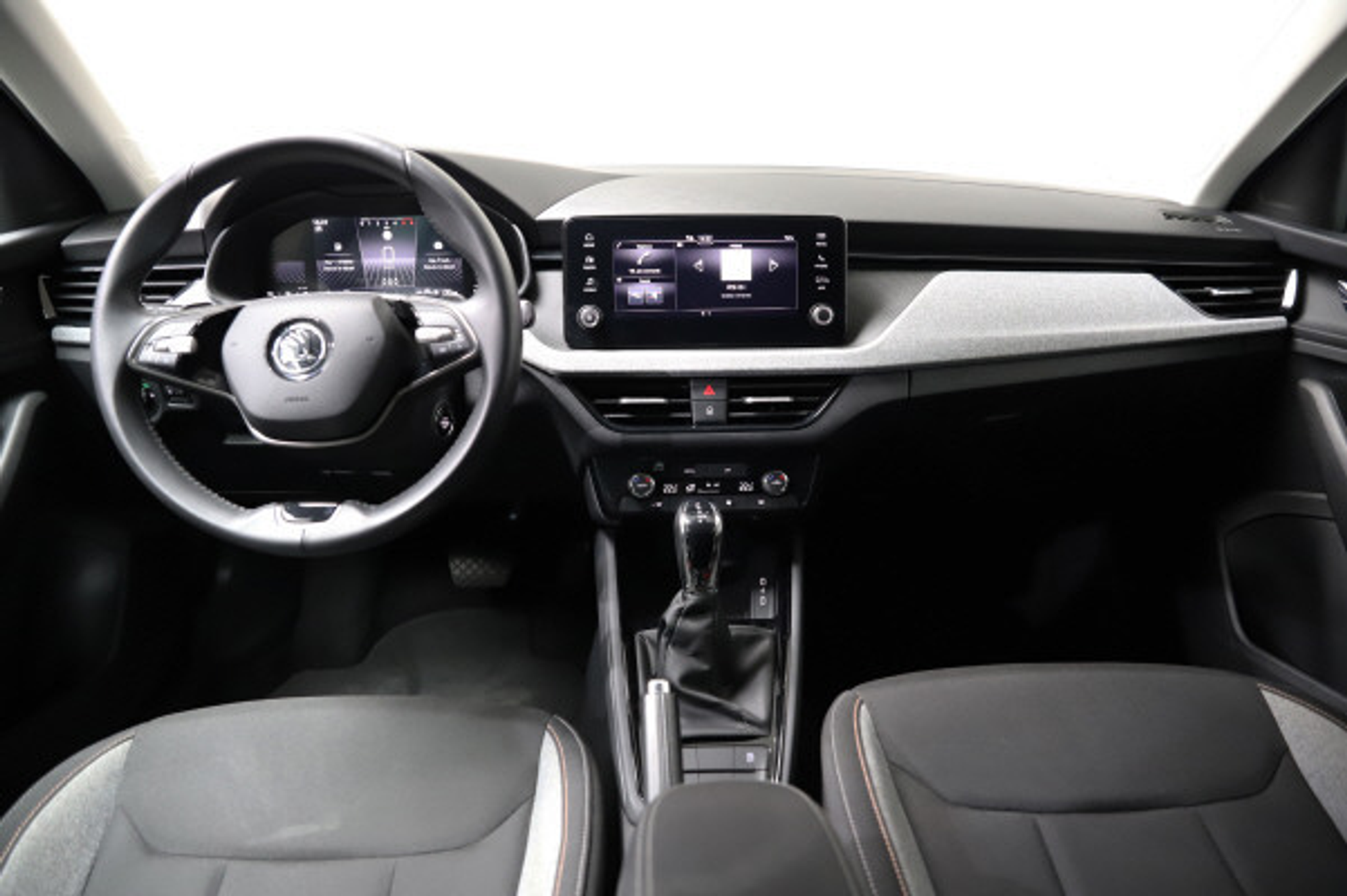 listing desktop thumbnail image 9