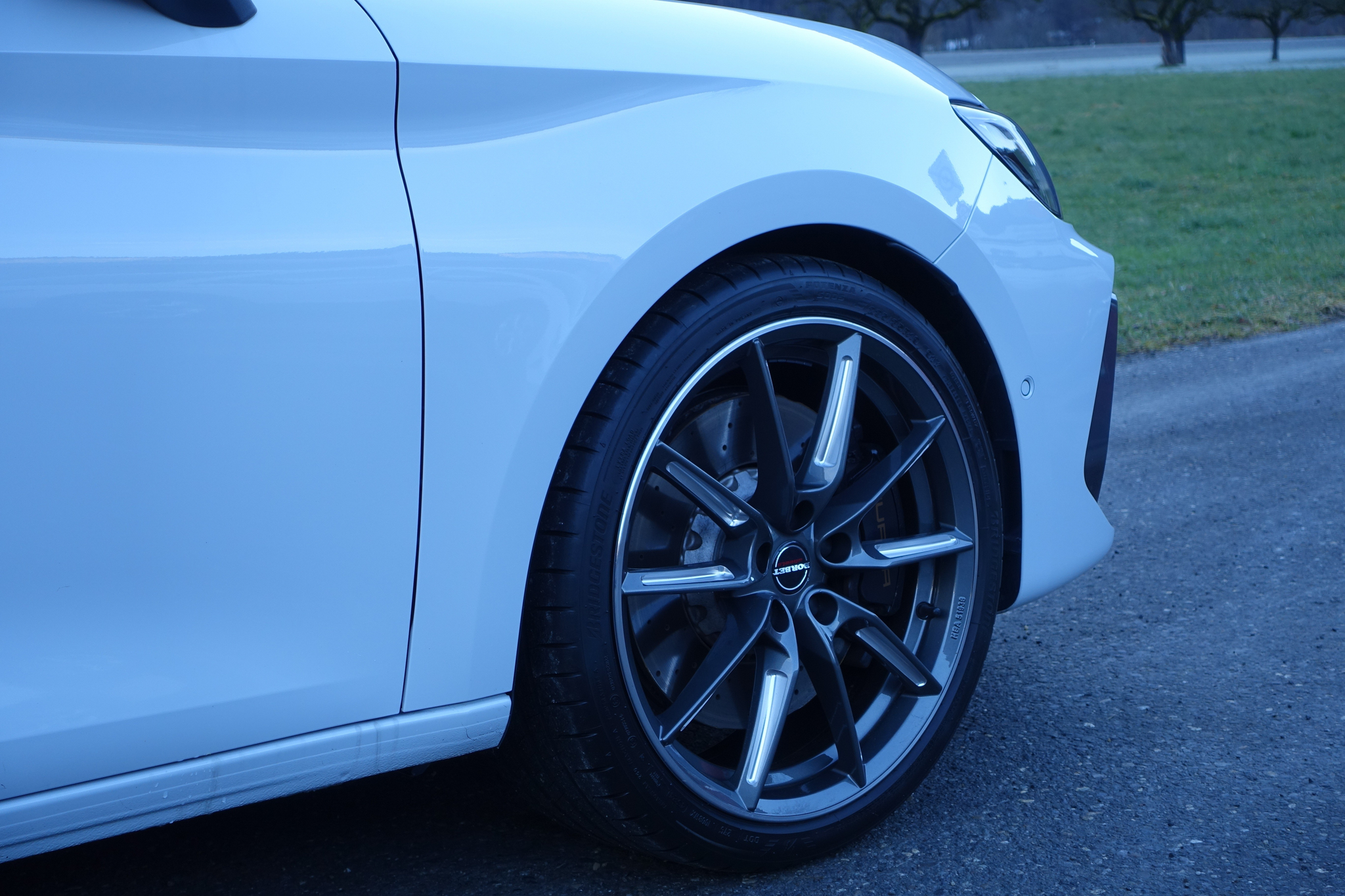 listing desktop thumbnail image 10