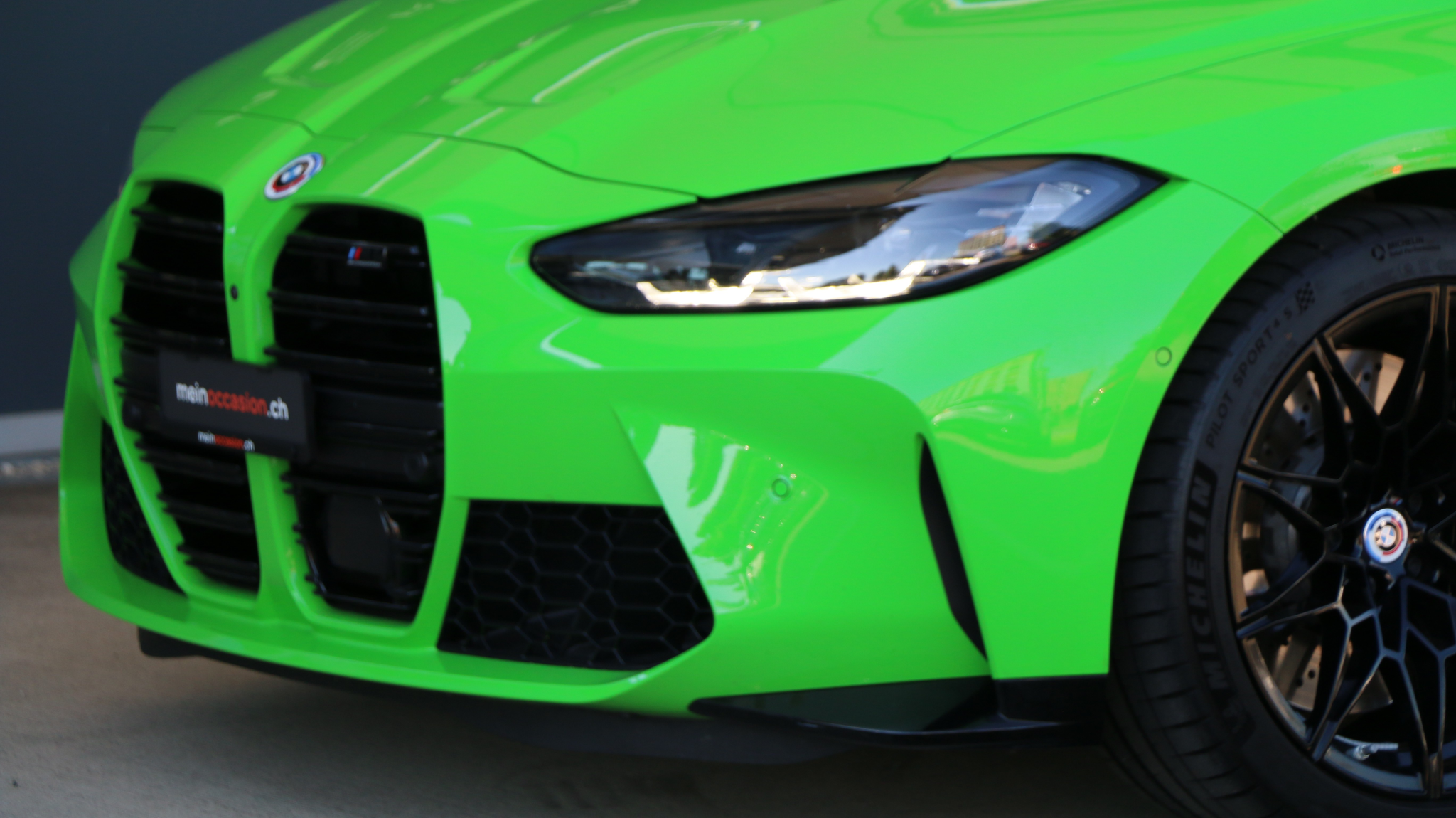 listing desktop thumbnail image 13