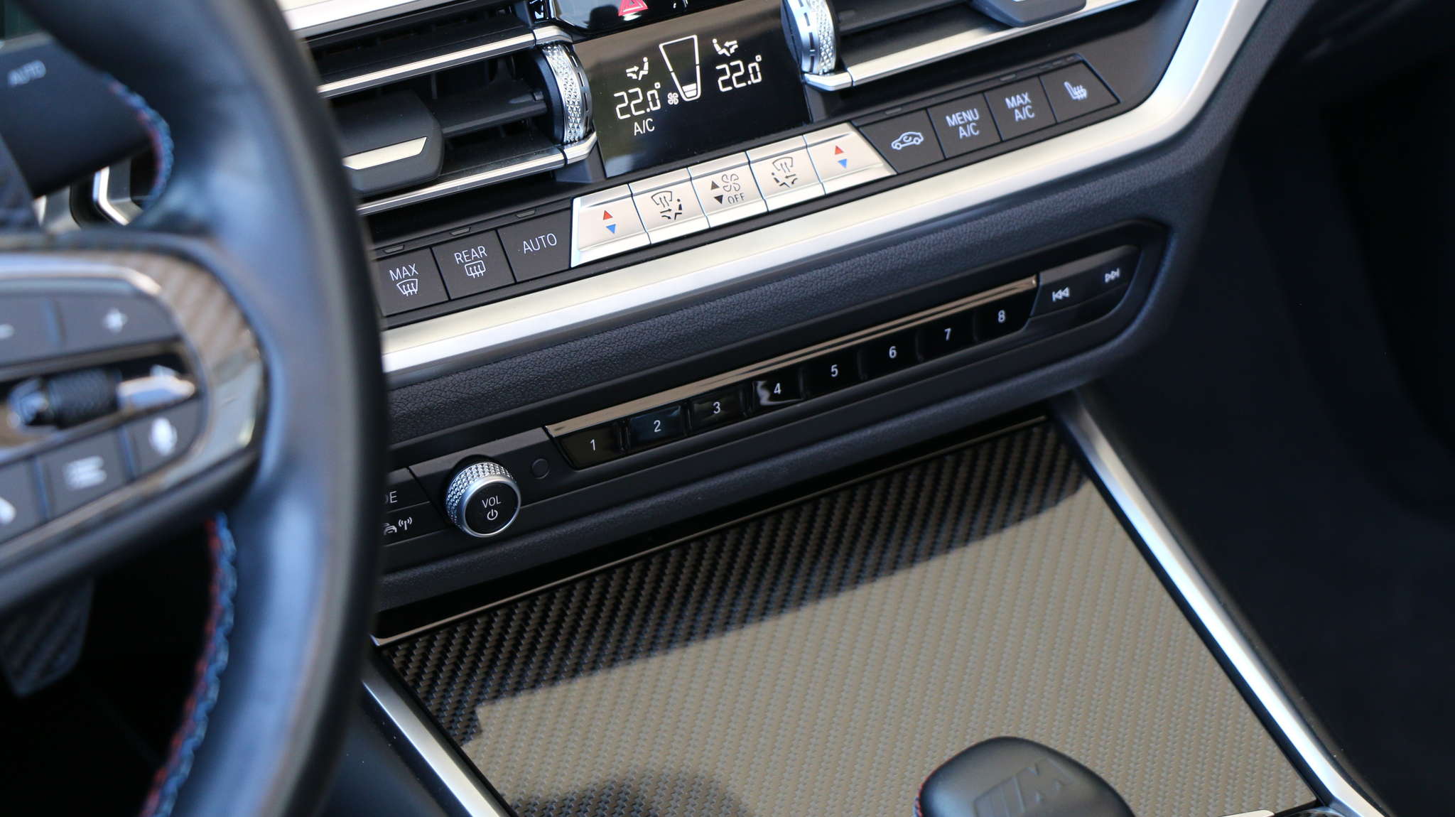 listing desktop thumbnail image 25