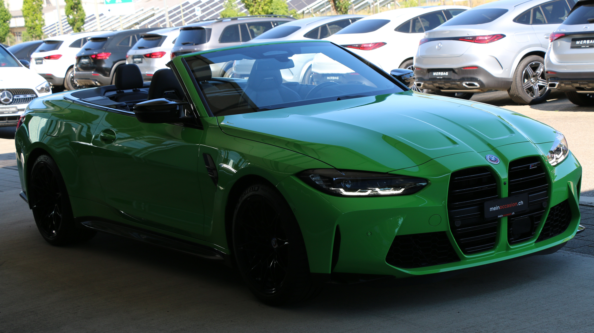 listing desktop thumbnail image 12