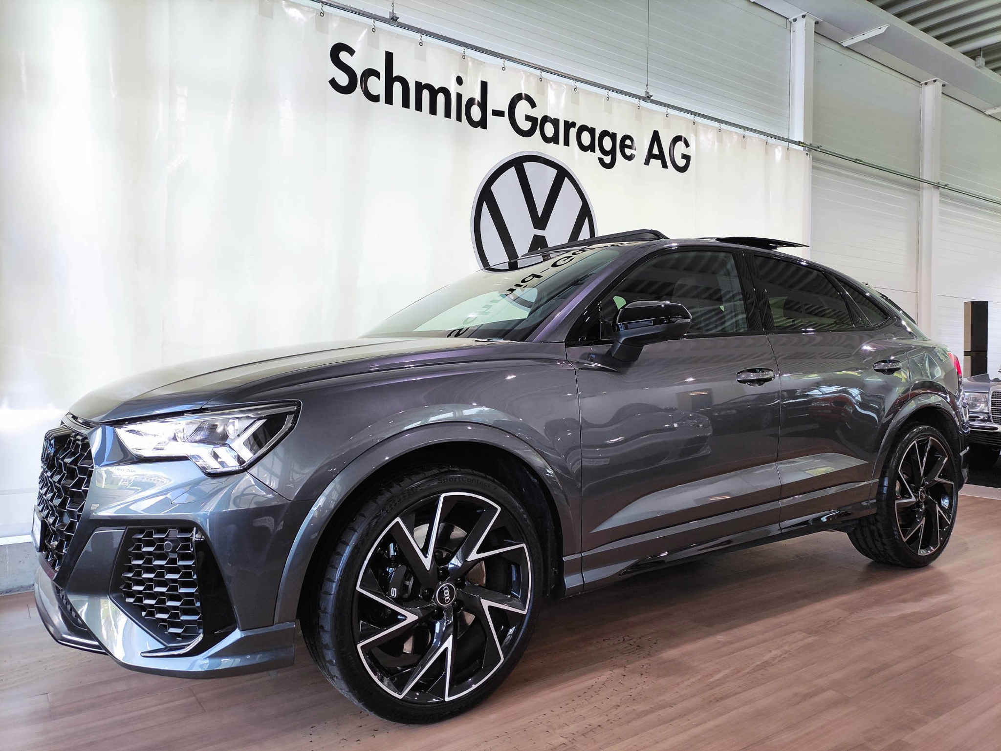 car-image-1