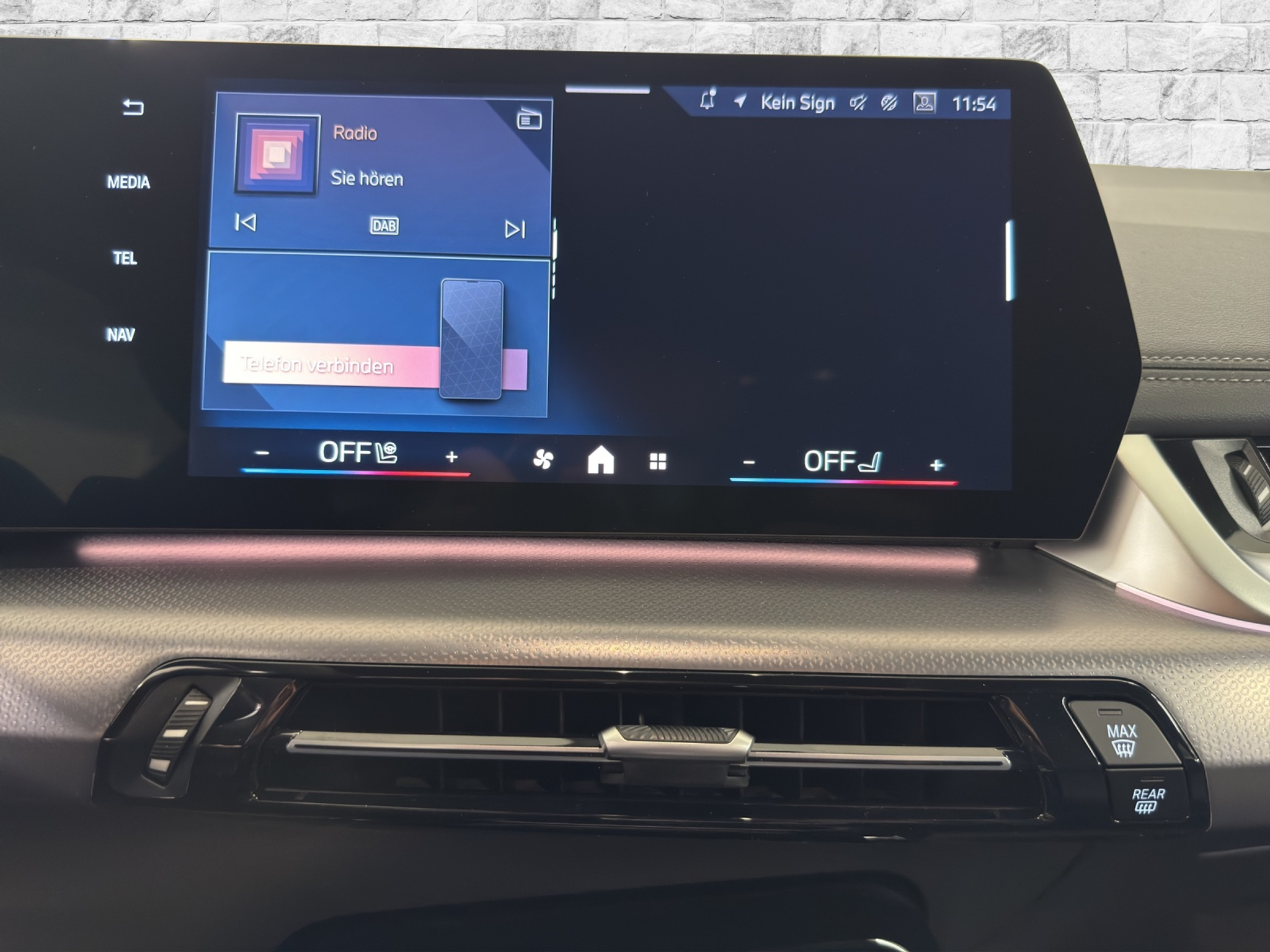 listing desktop thumbnail image 14