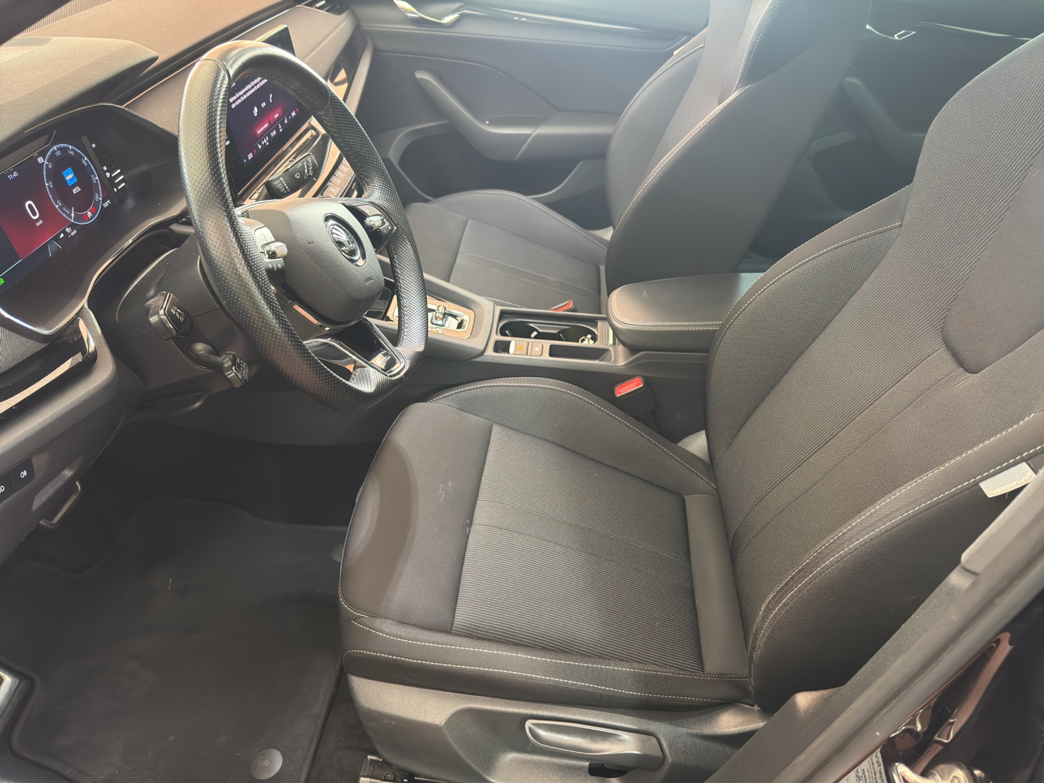 listing desktop thumbnail image 6