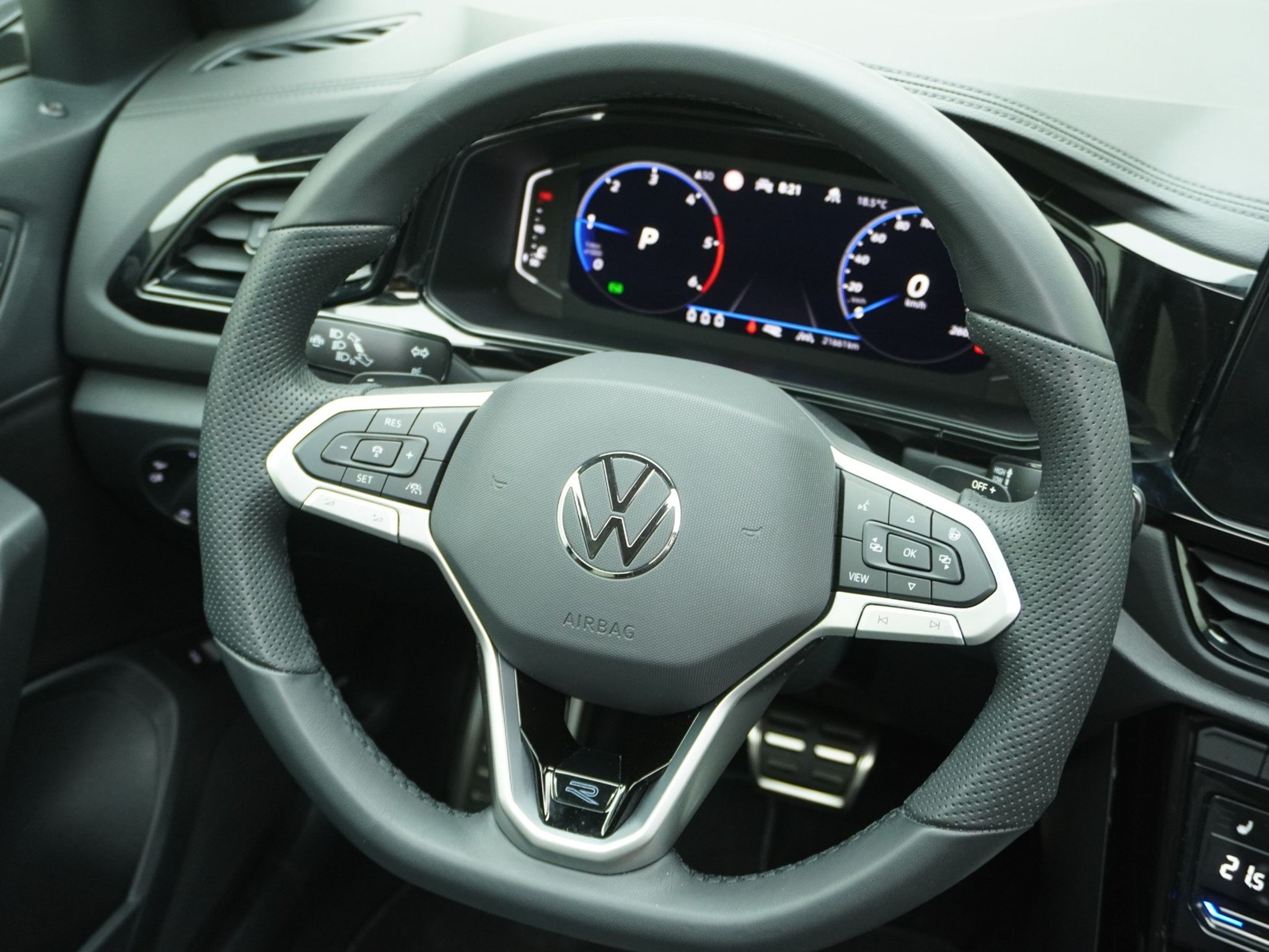 listing desktop thumbnail image 10