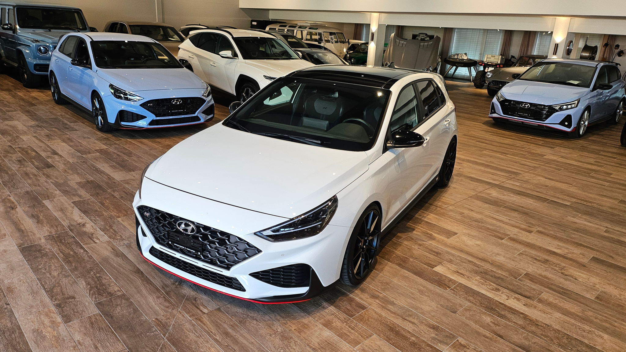 listing desktop thumbnail image 1