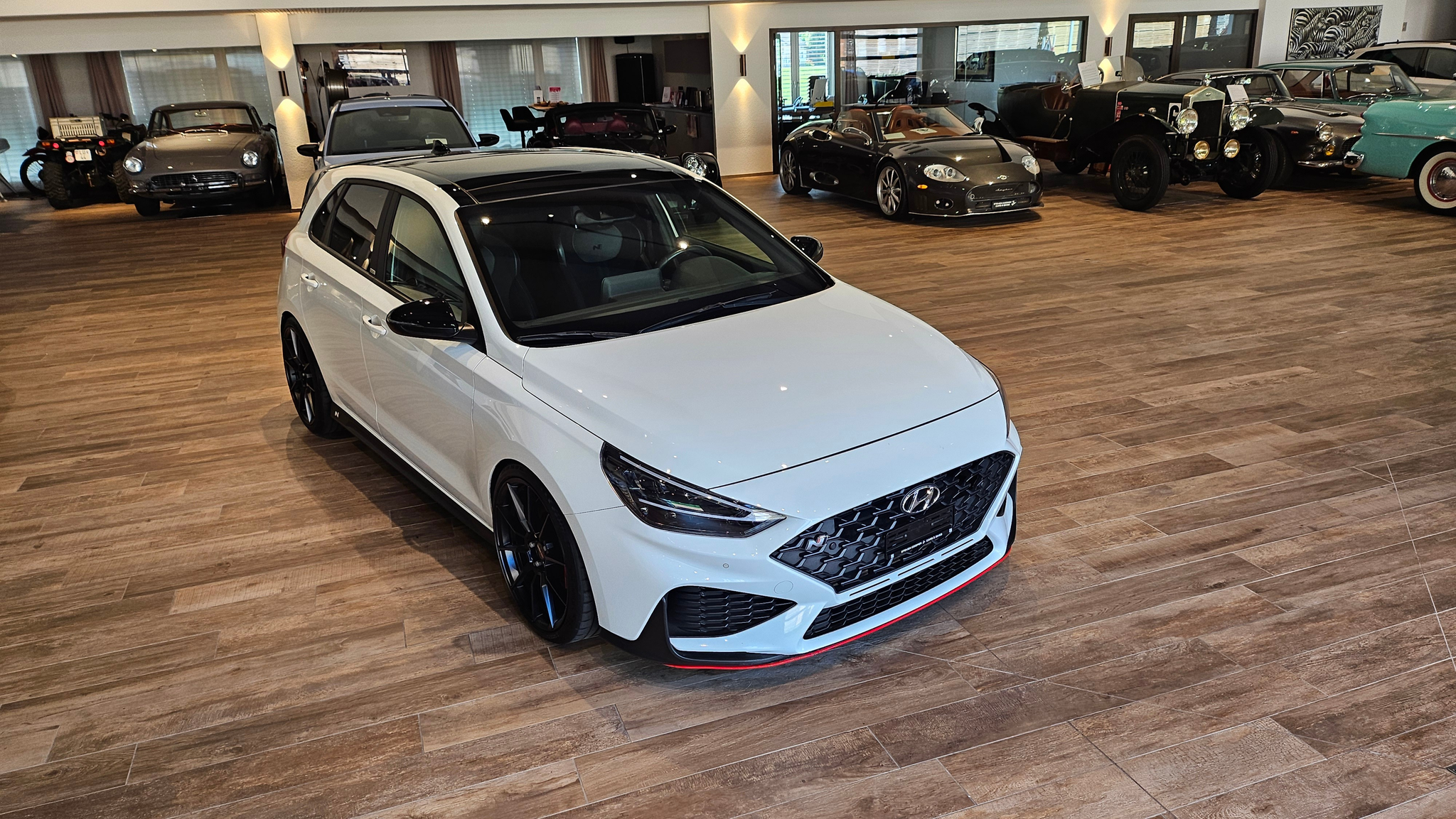 listing desktop thumbnail image 5