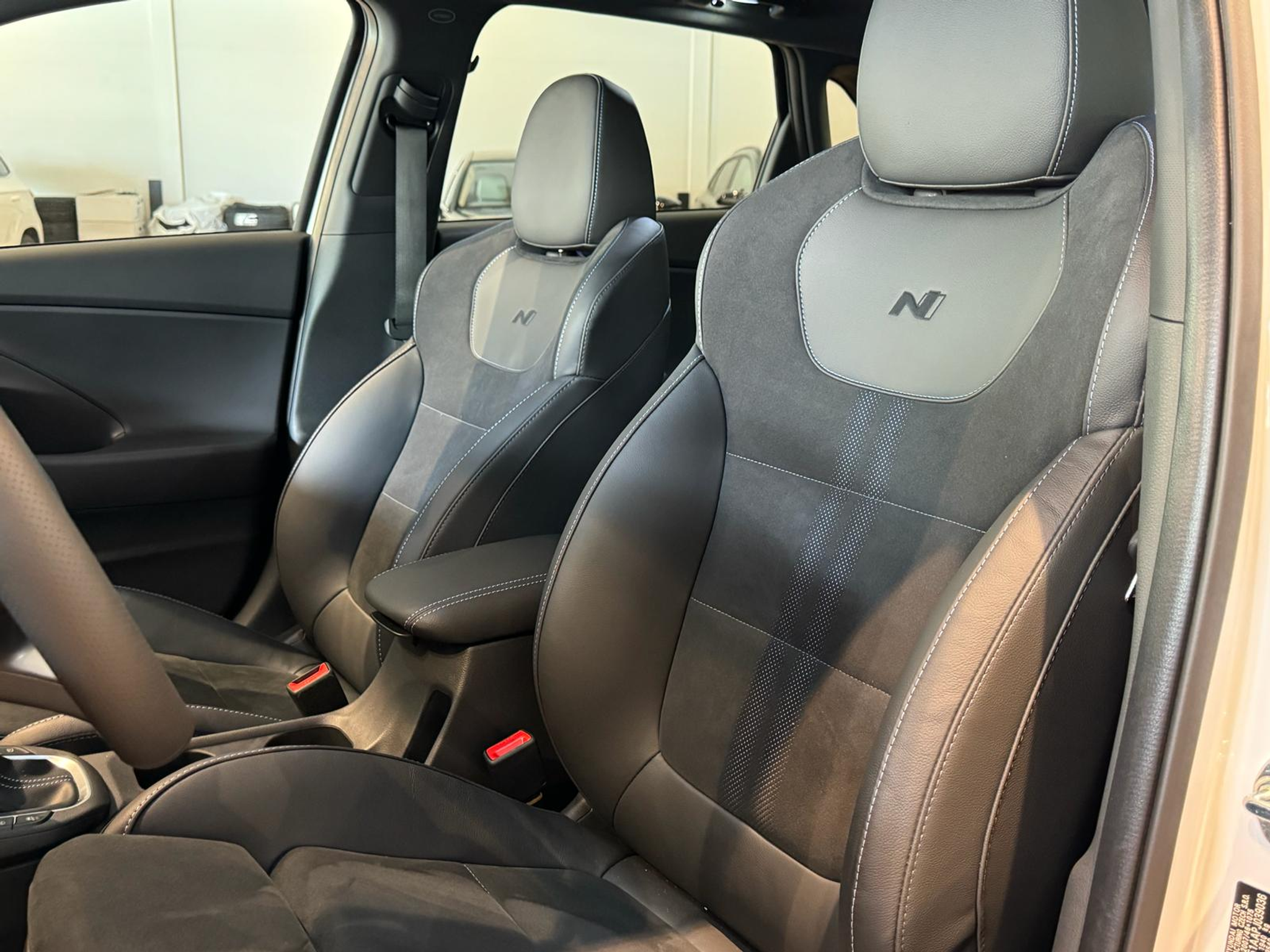 listing desktop thumbnail image 22