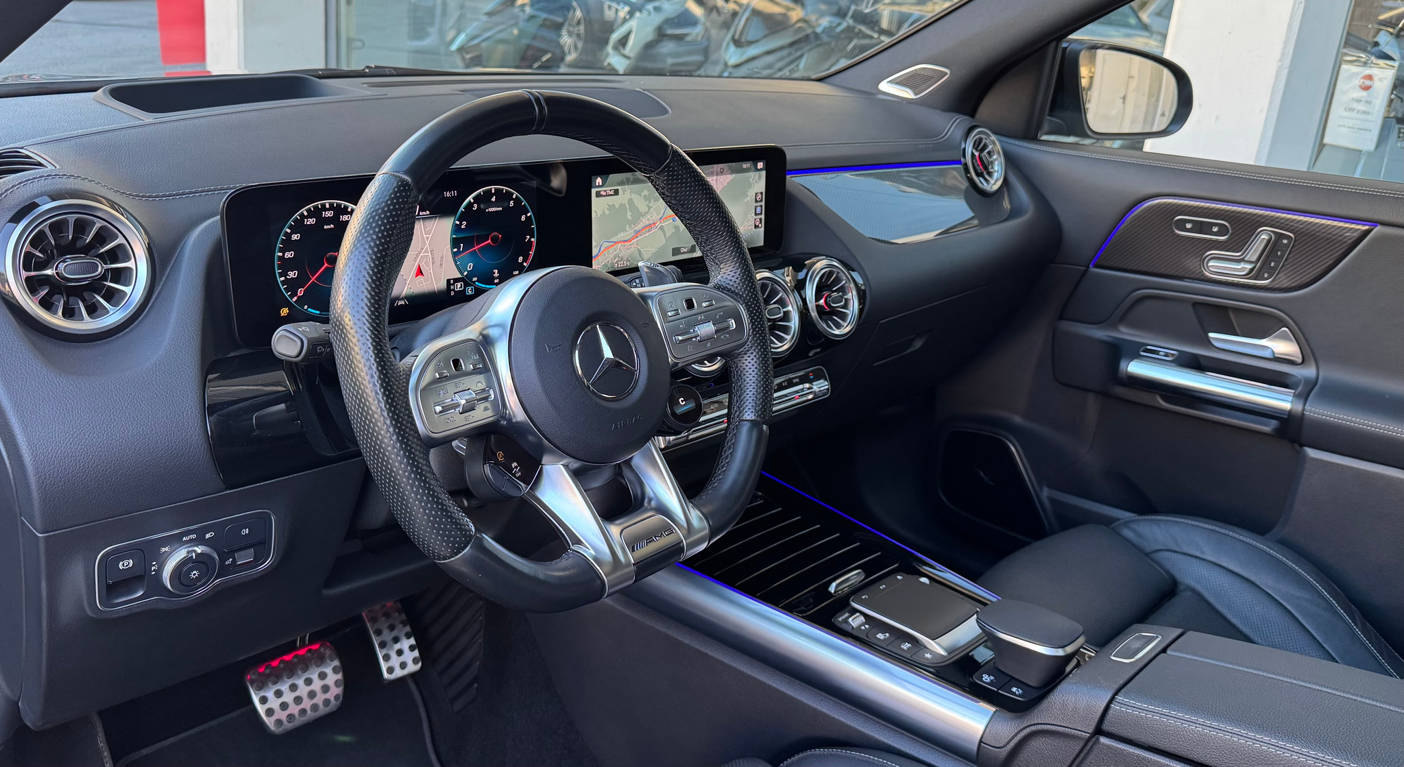 listing desktop thumbnail image 6