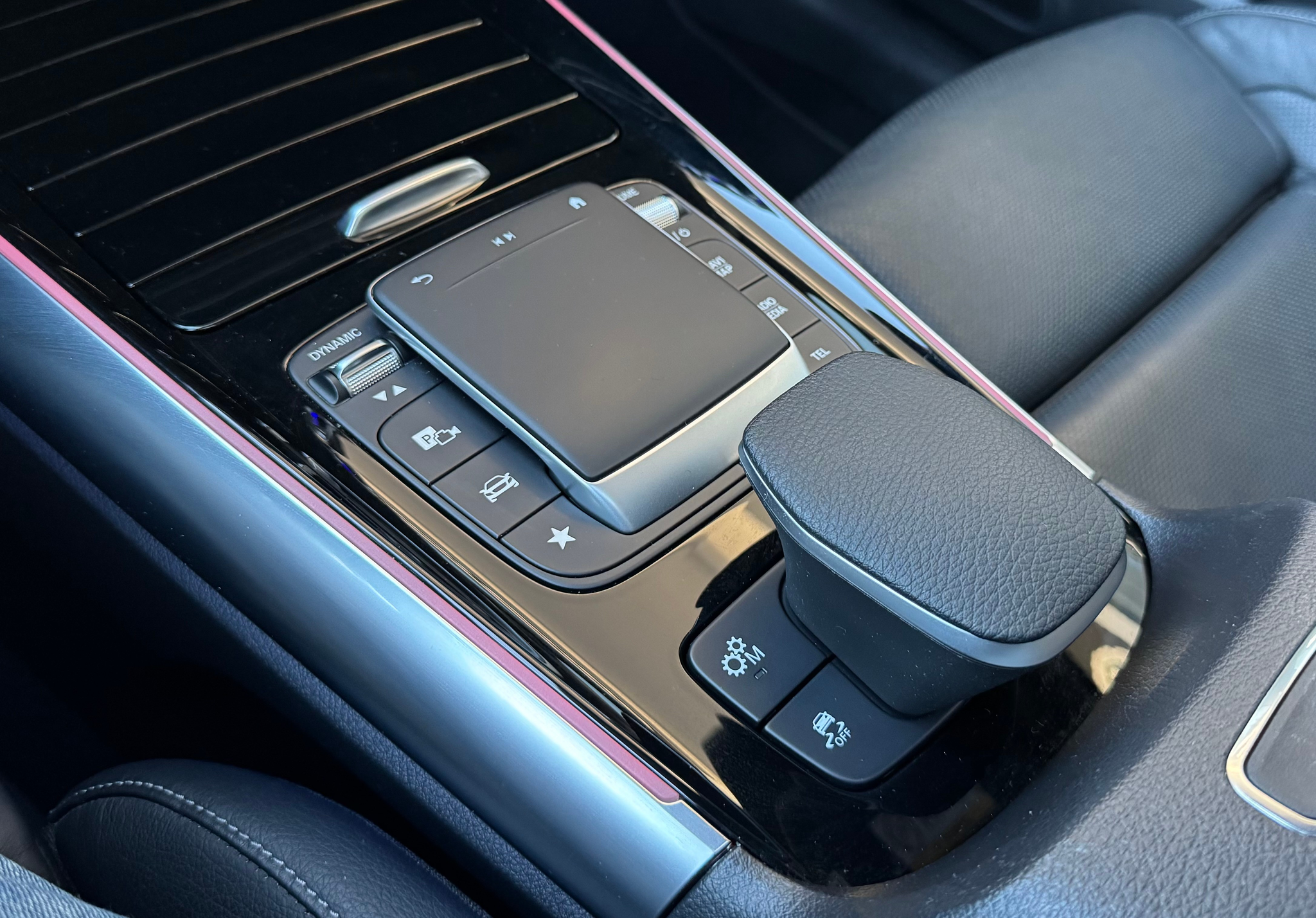 listing desktop thumbnail image 19