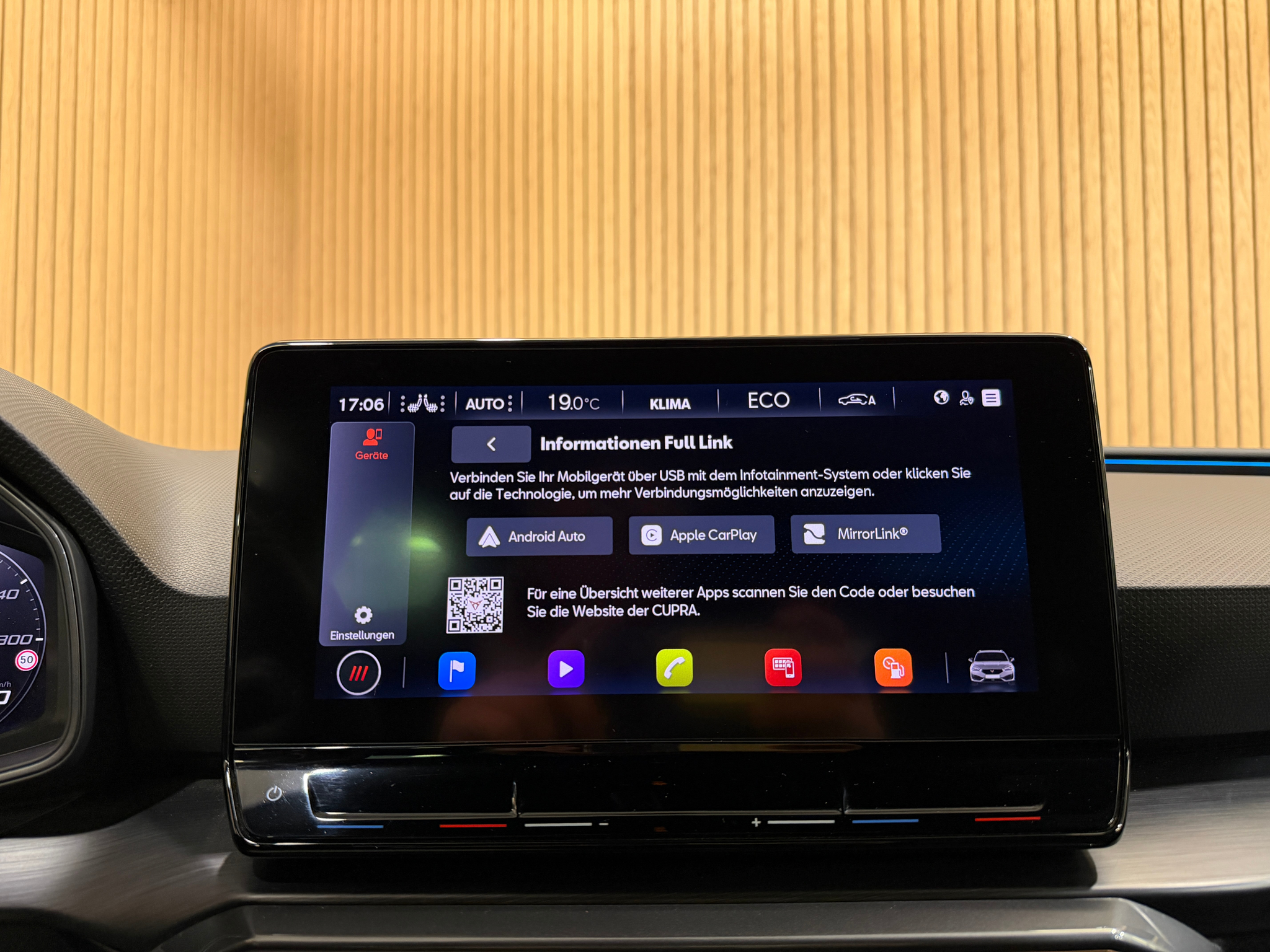 listing desktop thumbnail image 11